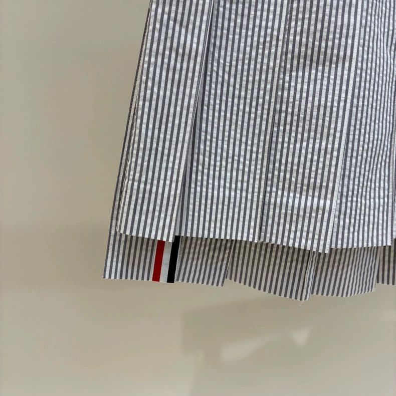 Thom Browne Thom Browne Grey pleated skirt Size 25" / US 0 / IT 36 - 5 Thumbnail