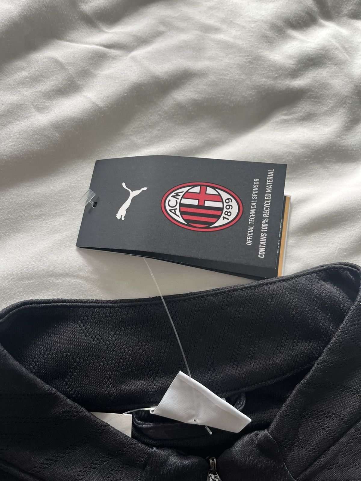 Off-White × Puma Prematch Puma Off white Ac milan Size US M / EU 48-50 / 2 - 9 Thumbnail