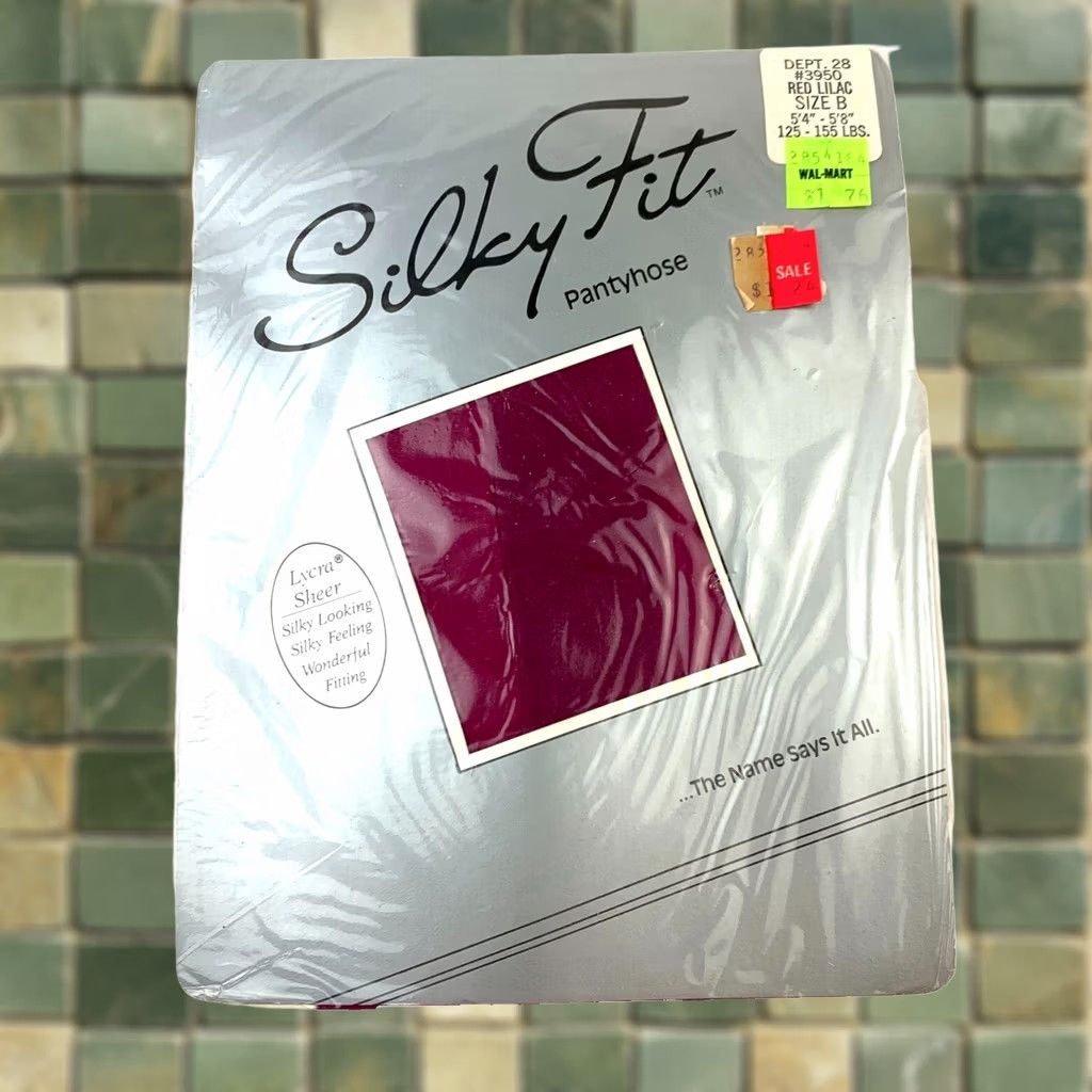 Vintage VINTAGE Silky Fit Panty Hose Sheer Lycra Purple Size S Womens Size 28" / US 6 / IT 42 - 1 Thumbnail