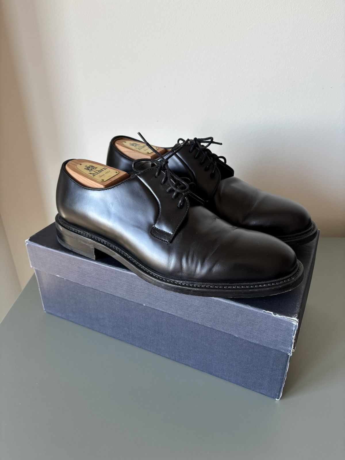 Herring Herring Lakenheath Derby in Polished Black Size US 10.5 / EU 43-44 - 3 Thumbnail