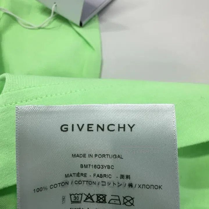Givenchy Givenchy Logo Print Crew Neck Short Sleeve T-Shirt. Size US XXS / EU 40 - 3 Thumbnail