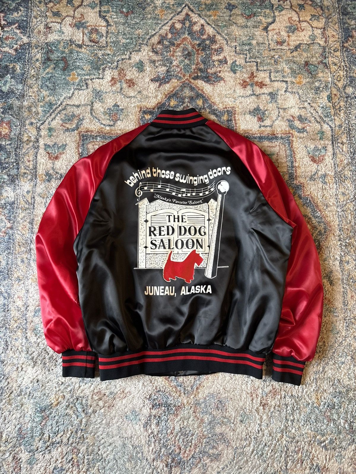 Vintage Vintage 80s The Red Dog Saloon Alaska Satin Jacket Size XL Size US XL / EU 56 / 4 - 1 Thumbnail