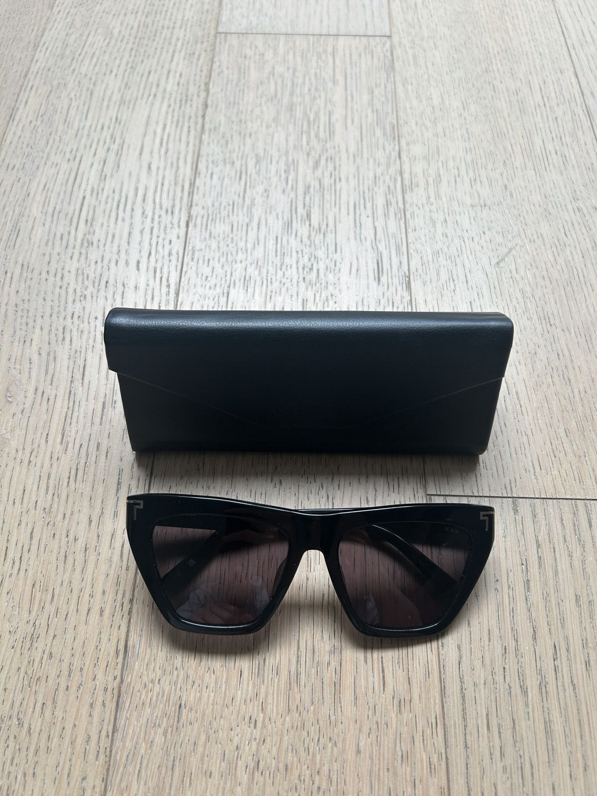 Tumi TUMI Sunglasses Size ONE SIZE - 1 Thumbnail