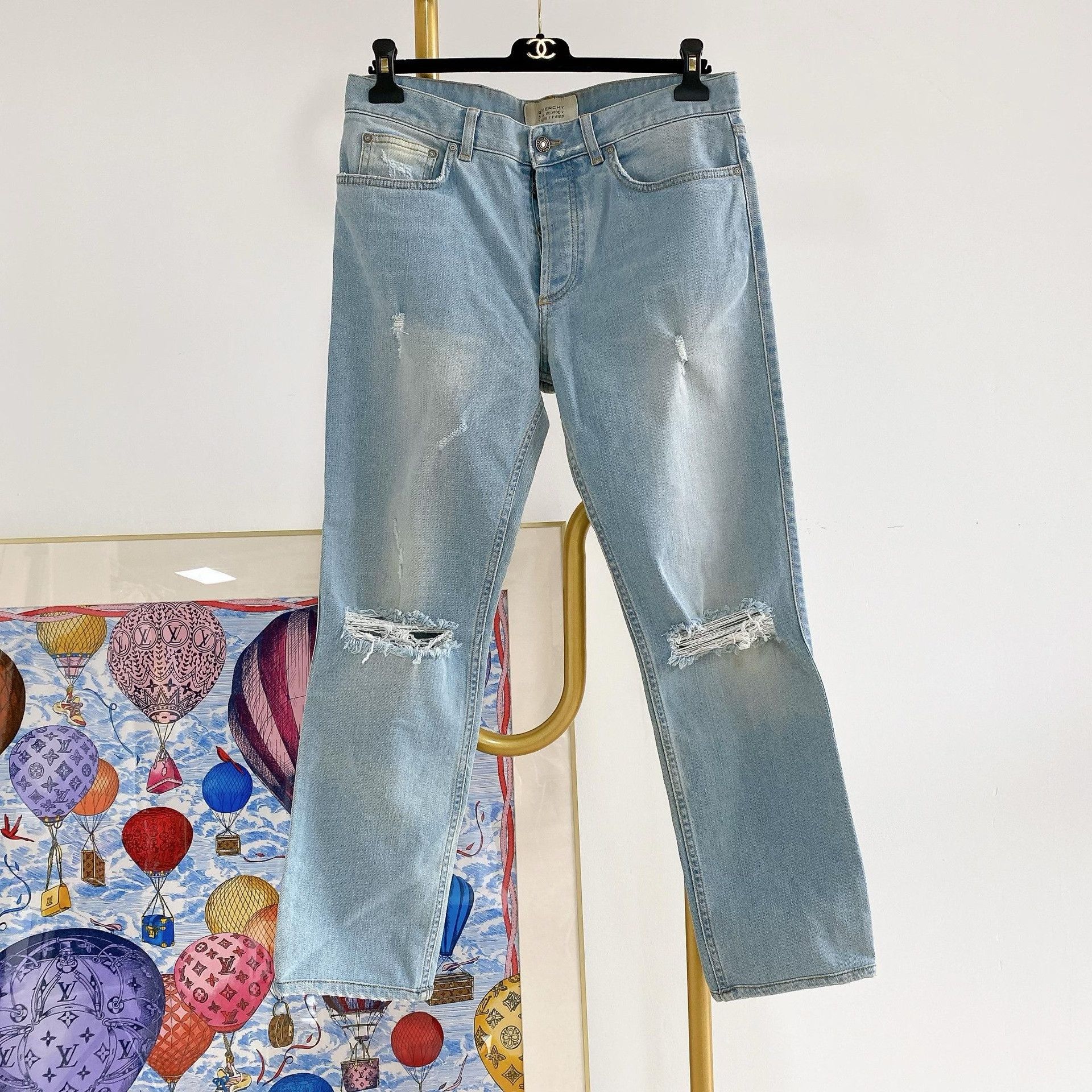 Givenchy Givenchy Blue Denim Ripped Jeans Size US 32 / EU 48 - 1 Thumbnail
