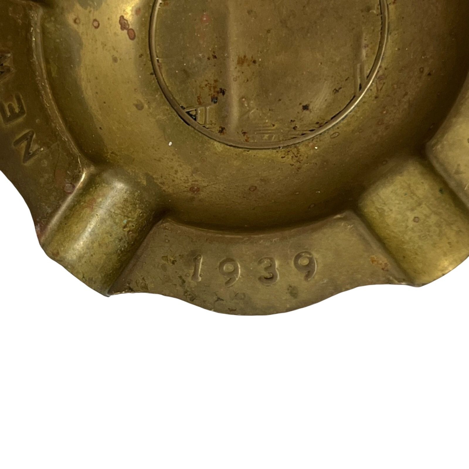 Vintage Vintage Brass Ashtray New York World Fair 1939 Tobacciana Size ONE SIZE - 2 Thumbnail