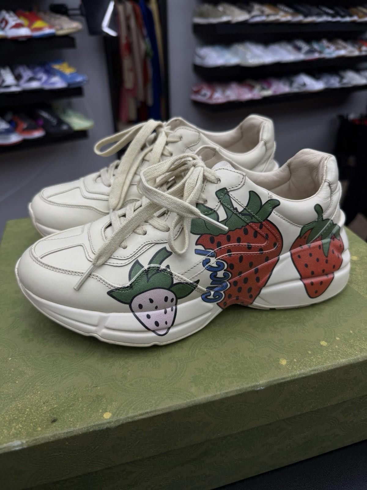 Gucci Authenthic- Gucci Rhyton Chunky Sneakers Women's 38G/8US Size US 8 / IT 38 - 6 Thumbnail
