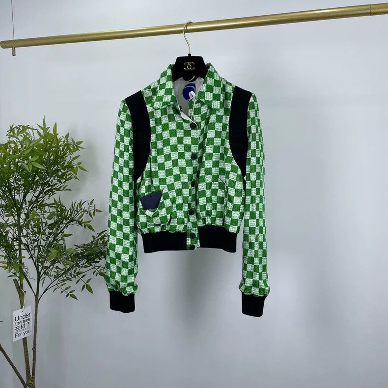 Louis Vuitton Louis Vuitton Checkerboard reversible cropped jacket Size XS / US 0-2 / IT 36-38 - 1 Thumbnail