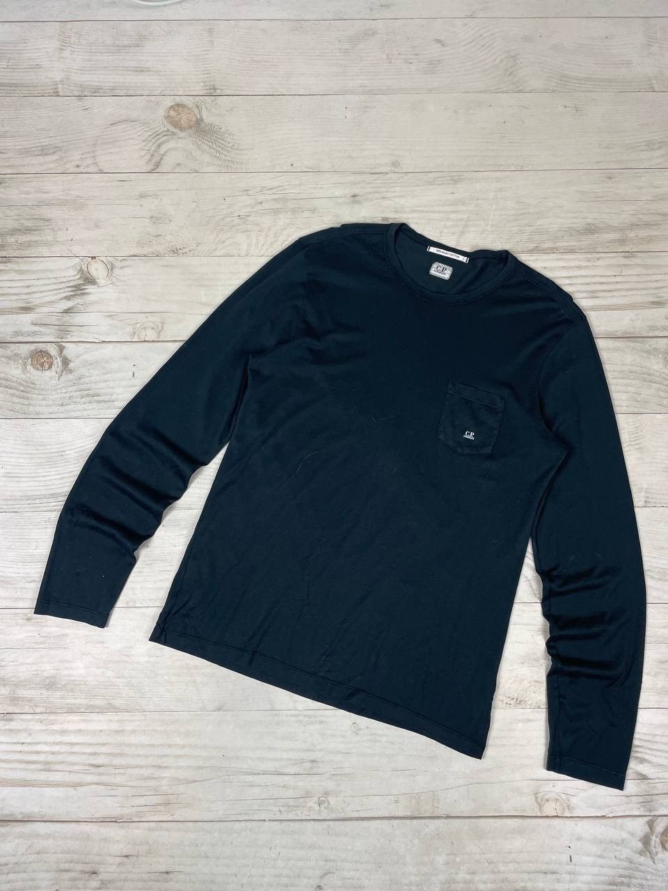 C.P. Company CP COMPANY LONG SLEEVE POCKET TEE LOGO Size US L / EU 52-54 / 3 - 1 Thumbnail