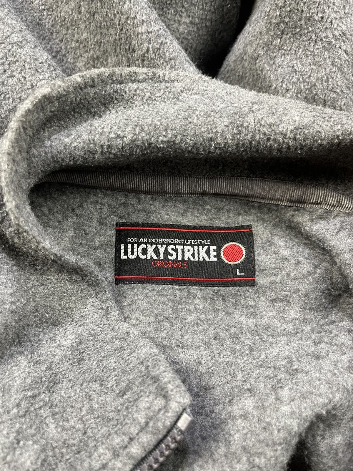 Vintage Vintage Lucky Strike Half Zipper Pull Over Sweatshirt Size US L / EU 52-54 / 3 - 12 Thumbnail