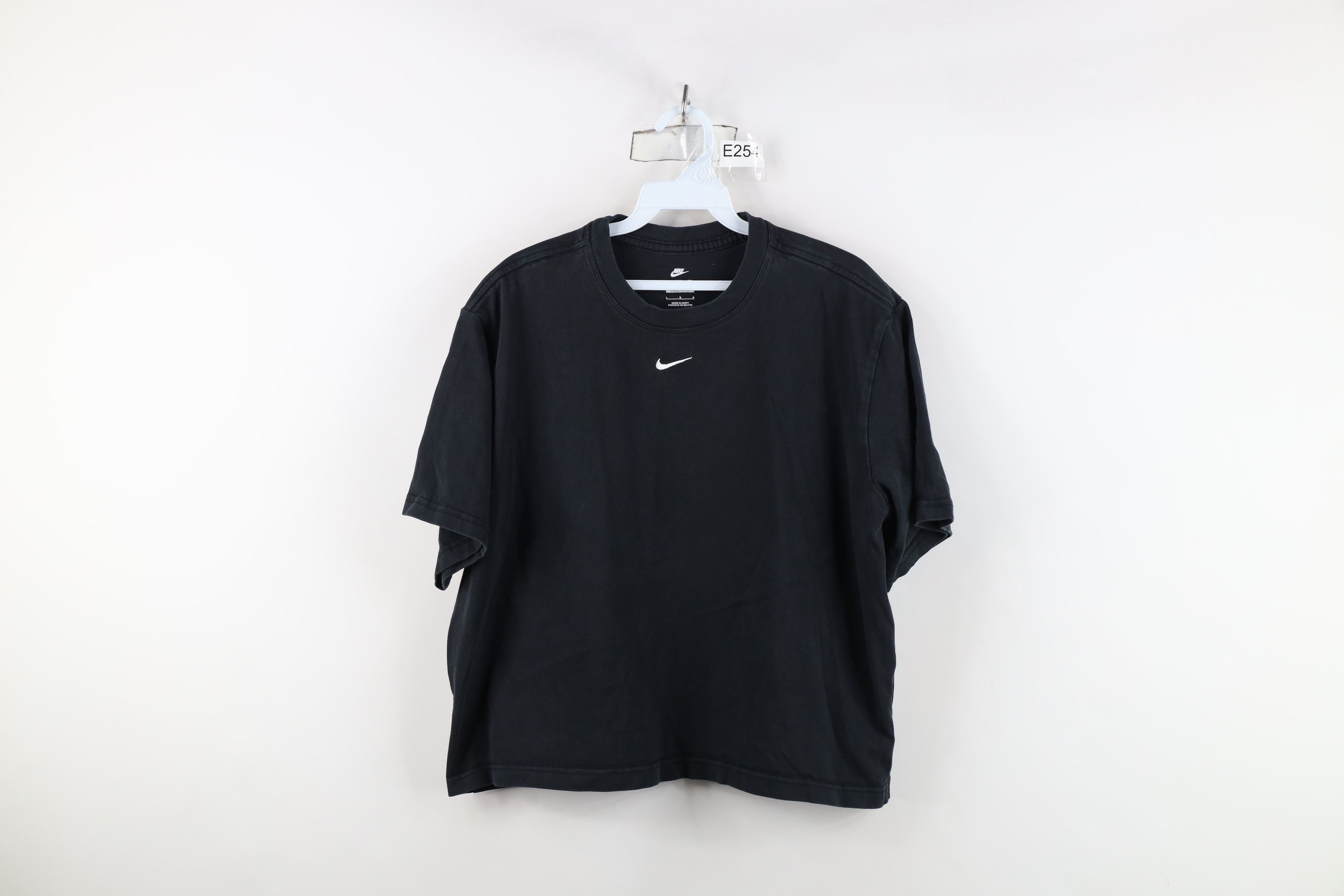 Nike Vintage Y2K Nike Center Swoosh Loose Fit Cropped T-Shirt Size L / US 10 / IT 46 - 1 Thumbnail