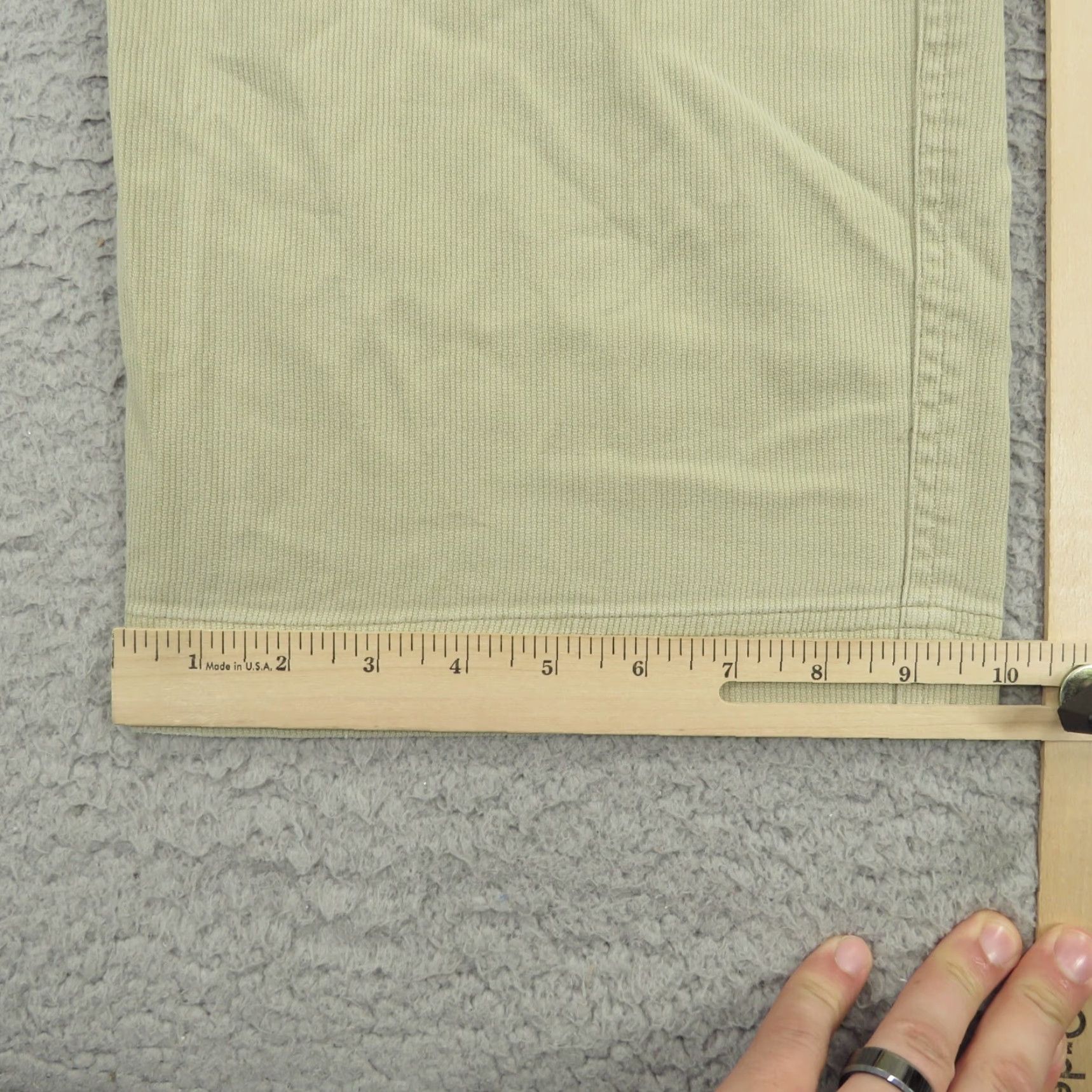 Old Navy VINTAGE Old Navy Baggy Cargo Pants Men 32 Corduroy 5-Pocket 10 Leg Opening Wide-Leg Beige 90s Grunge Hip Hop USA Mens Size US 32 / EU 48 - 3 Thumbnail