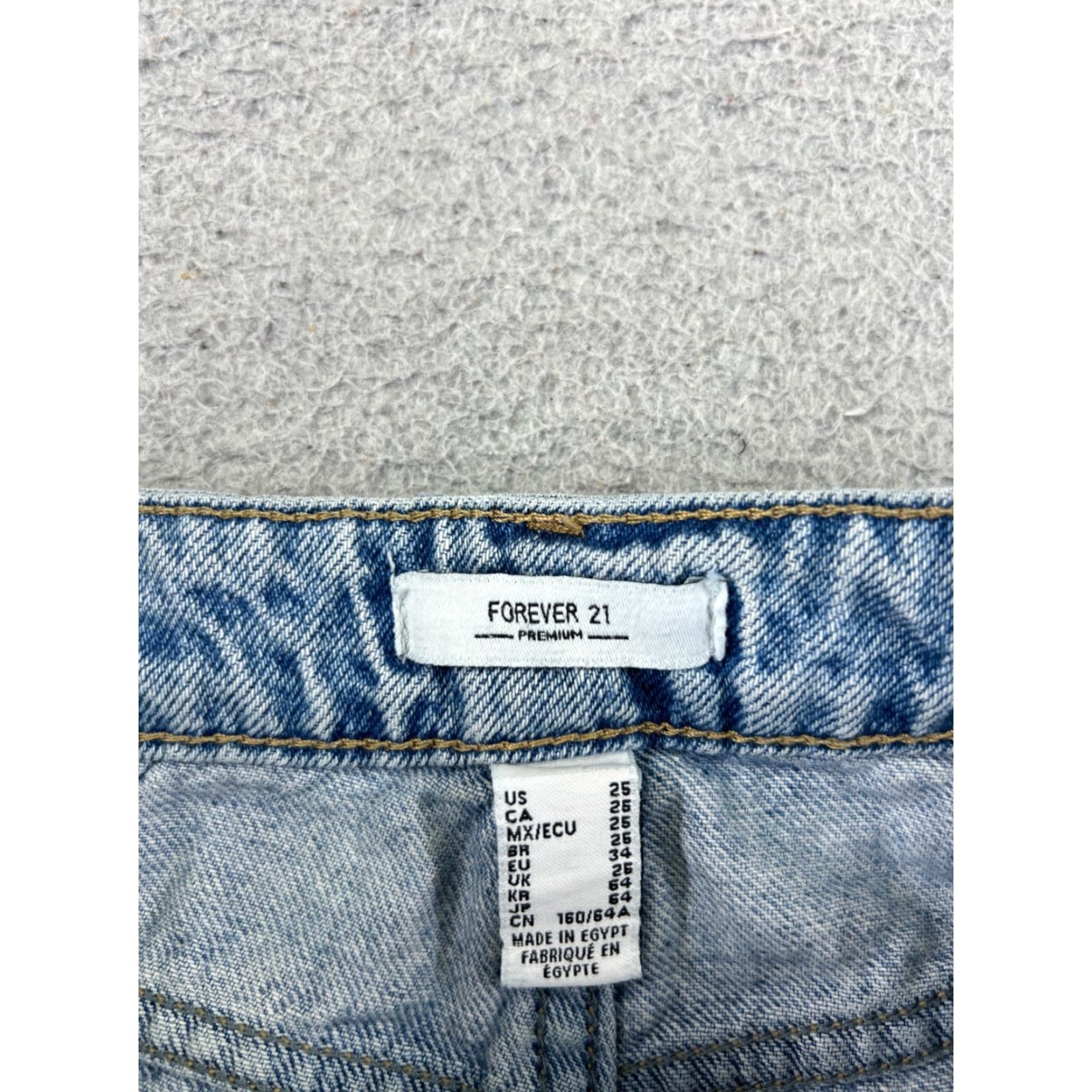 Forever 21 Forever21 Shorts Womens 26 Blue Denim Jean Distressed Cutoff Cotton Blend 23x2 Size 42" / US 20 - 7 Thumbnail