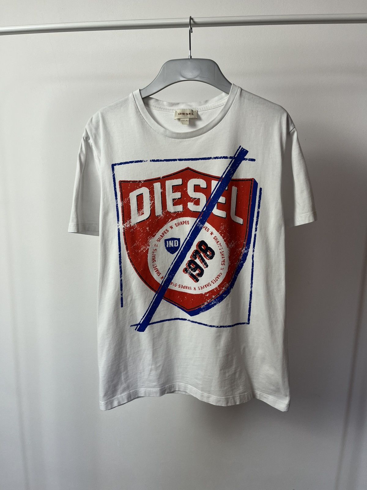 Diesel White Diesel T-shirt with Graphic Logo Print, Size XL Size US XL / EU 56 / 4 - 1 Thumbnail