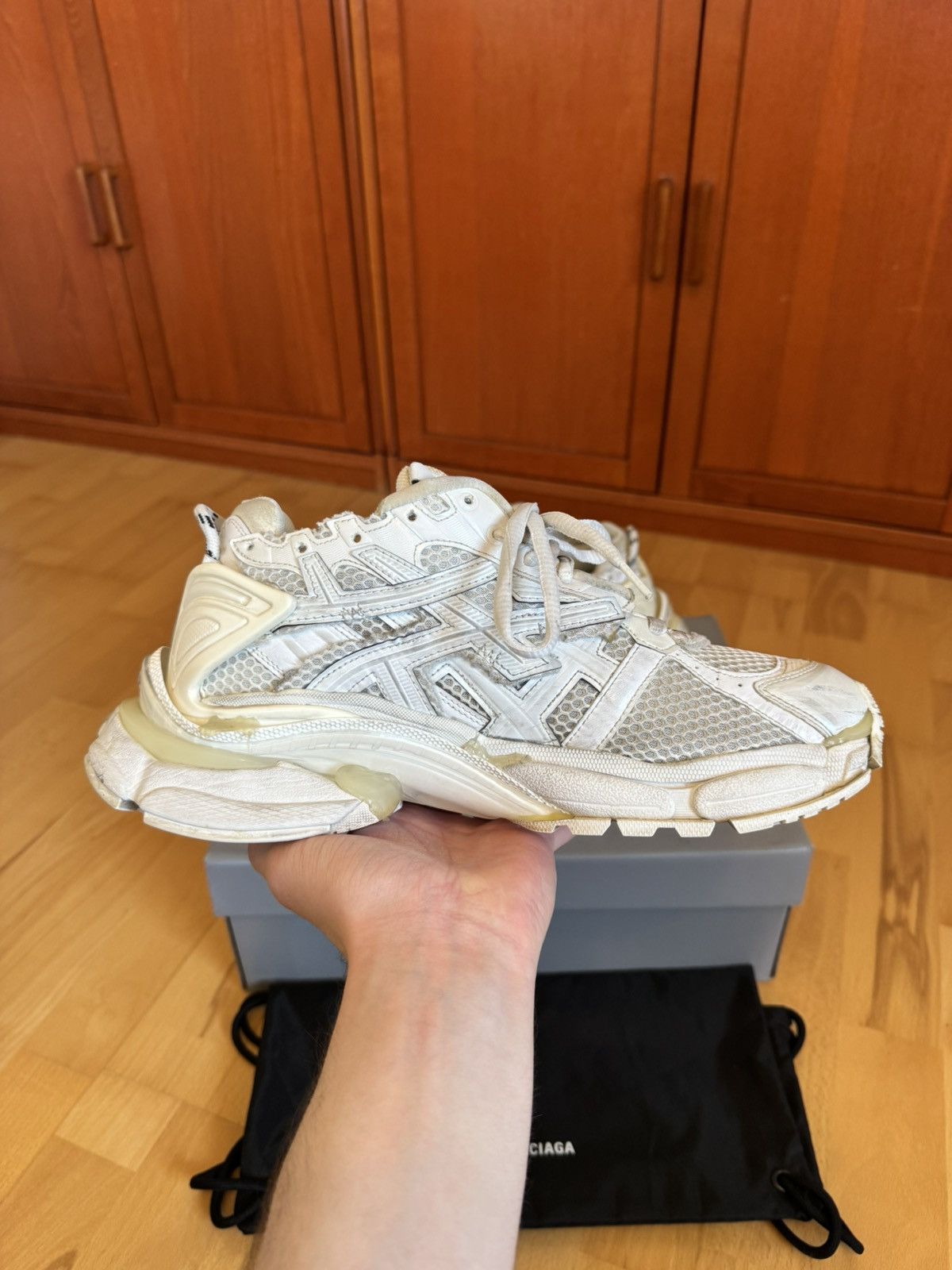 Balenciaga Balenciaga Runner Triple White Made In Italy Size US 8 / EU 41 - 4 Thumbnail