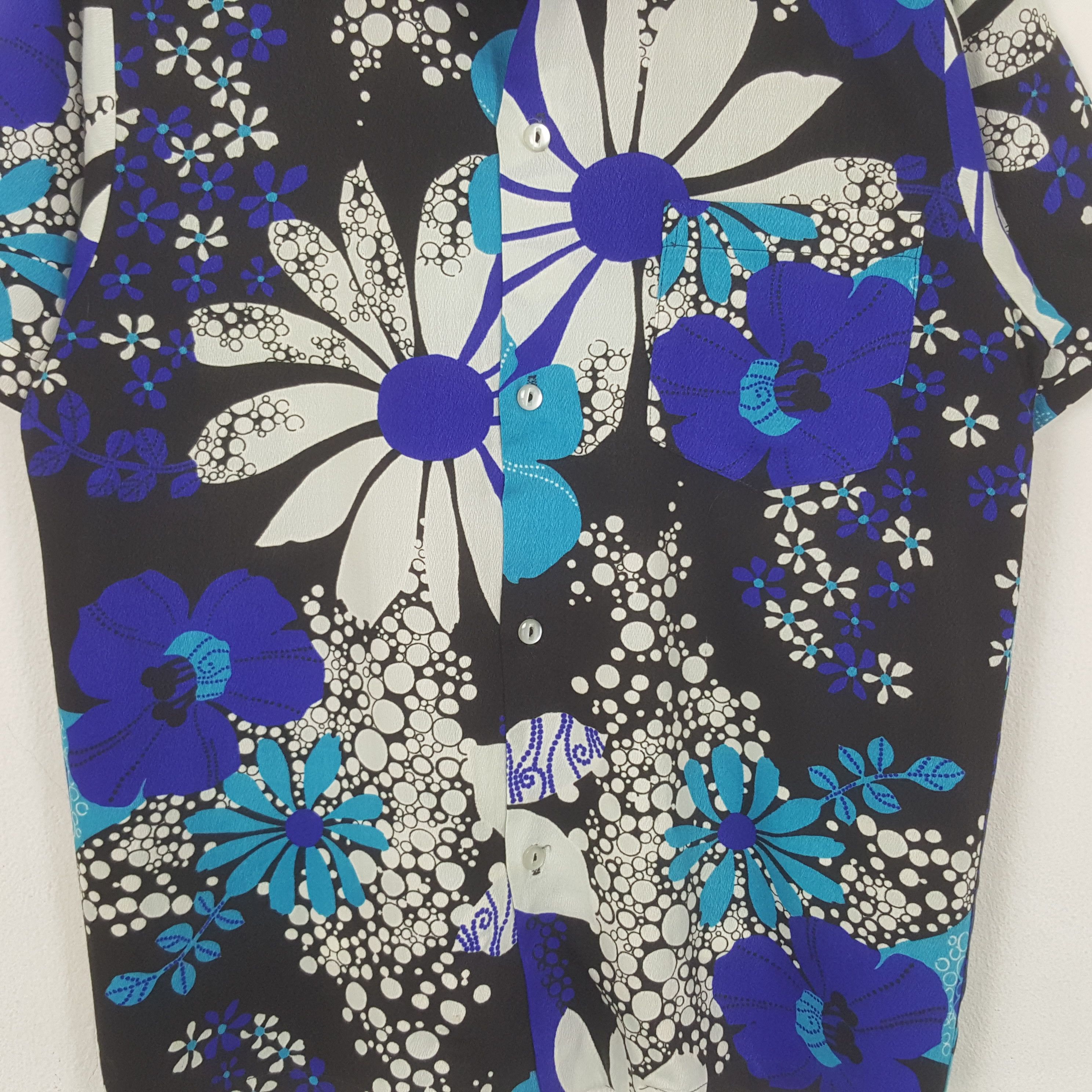 Vintage Vintage Hawaii Flower Surf Style Shirt Button Up RR28 Size US L / EU 52-54 / 3 - 2 Thumbnail