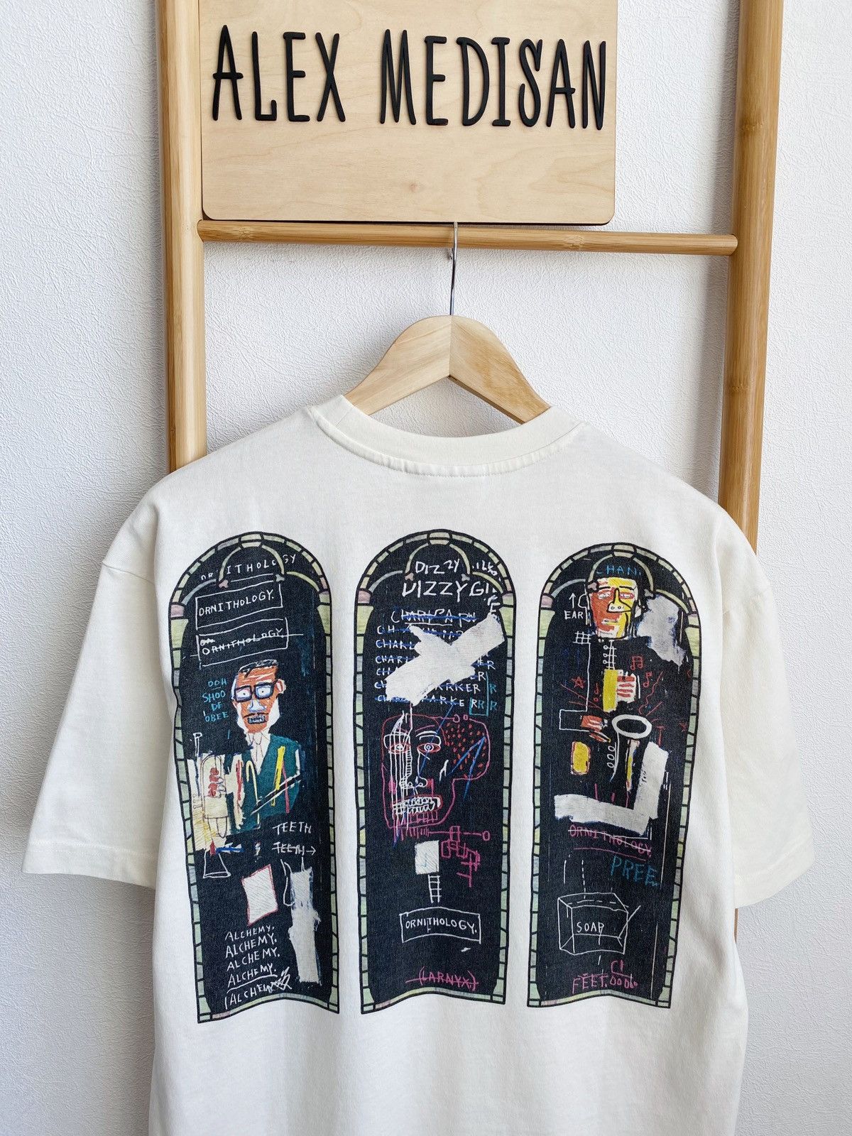 H&M × Jean-Michel Basquiat × Who Decides War WHO DECIDES WAR x BASQUIAT x H&M RELAXED FIT COTTON T-SHIRT Size US S / EU 44-46 / 1 - 12 Thumbnail