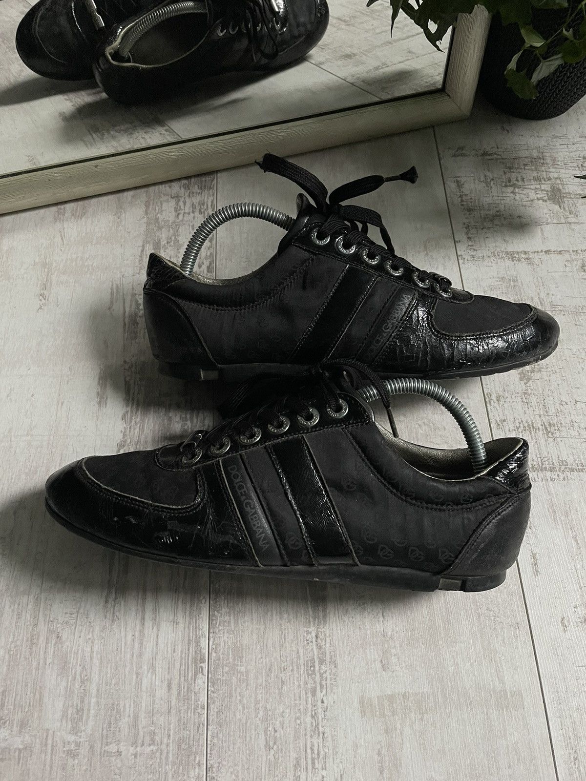 Dolce & Gabbana Vintage Dolce & Gabbana Black Leather Sneakers DG Monogram Size US 8.5 / EU 41-42 - 1 Thumbnail