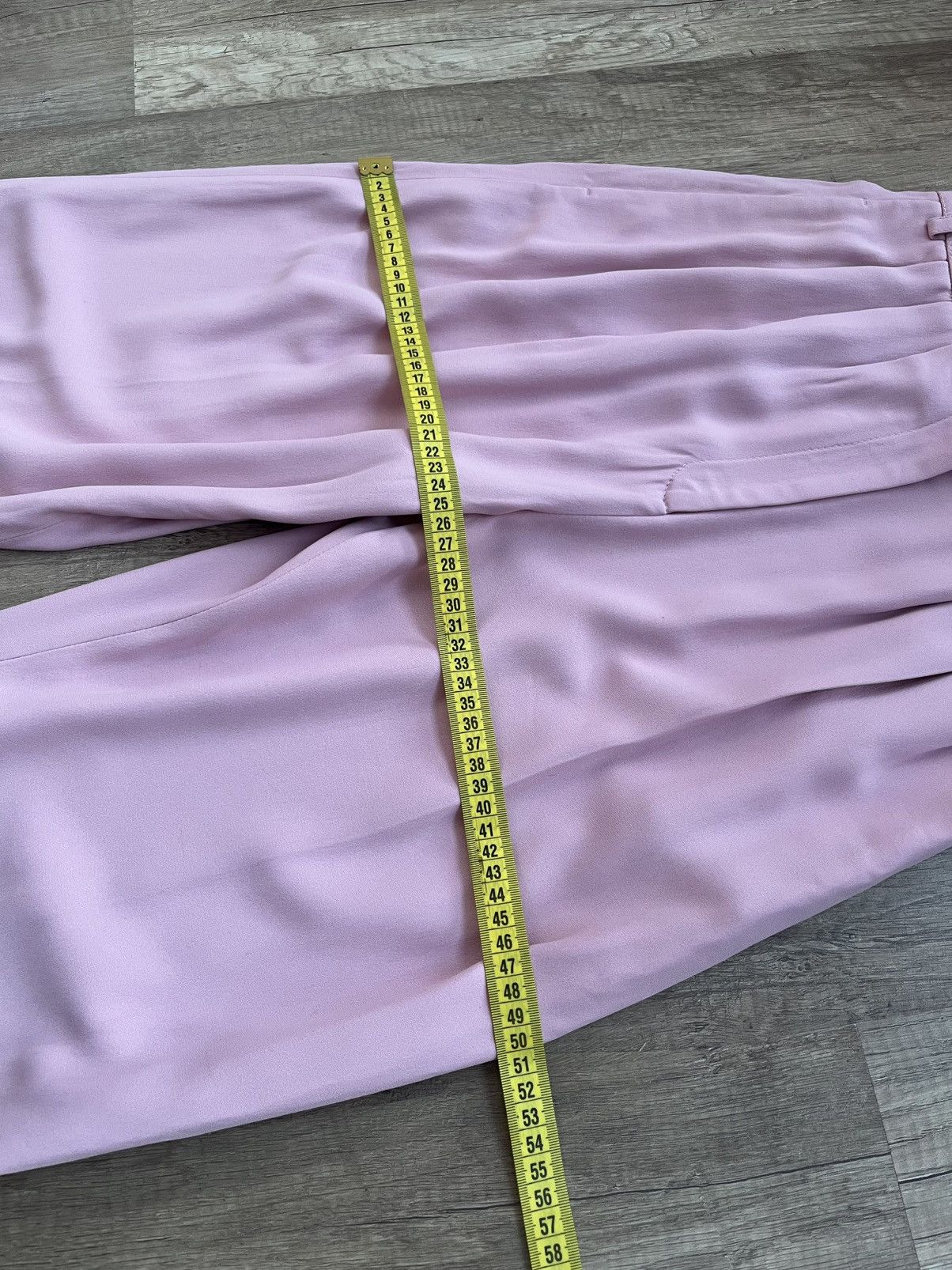 Alexander McQueen Alexander McQueen Pink Pleated High-Waist Trousers Size 36" / US 14 / IT 50 - 12 Thumbnail