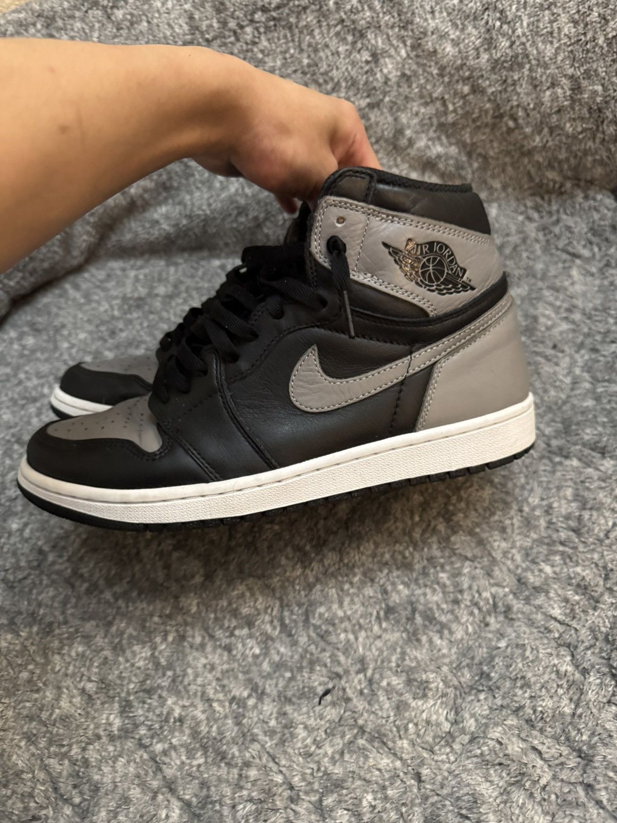 Nike Air Jordan 1 Shadow 2018 Size US 9 / EU 42 - 2 Thumbnail