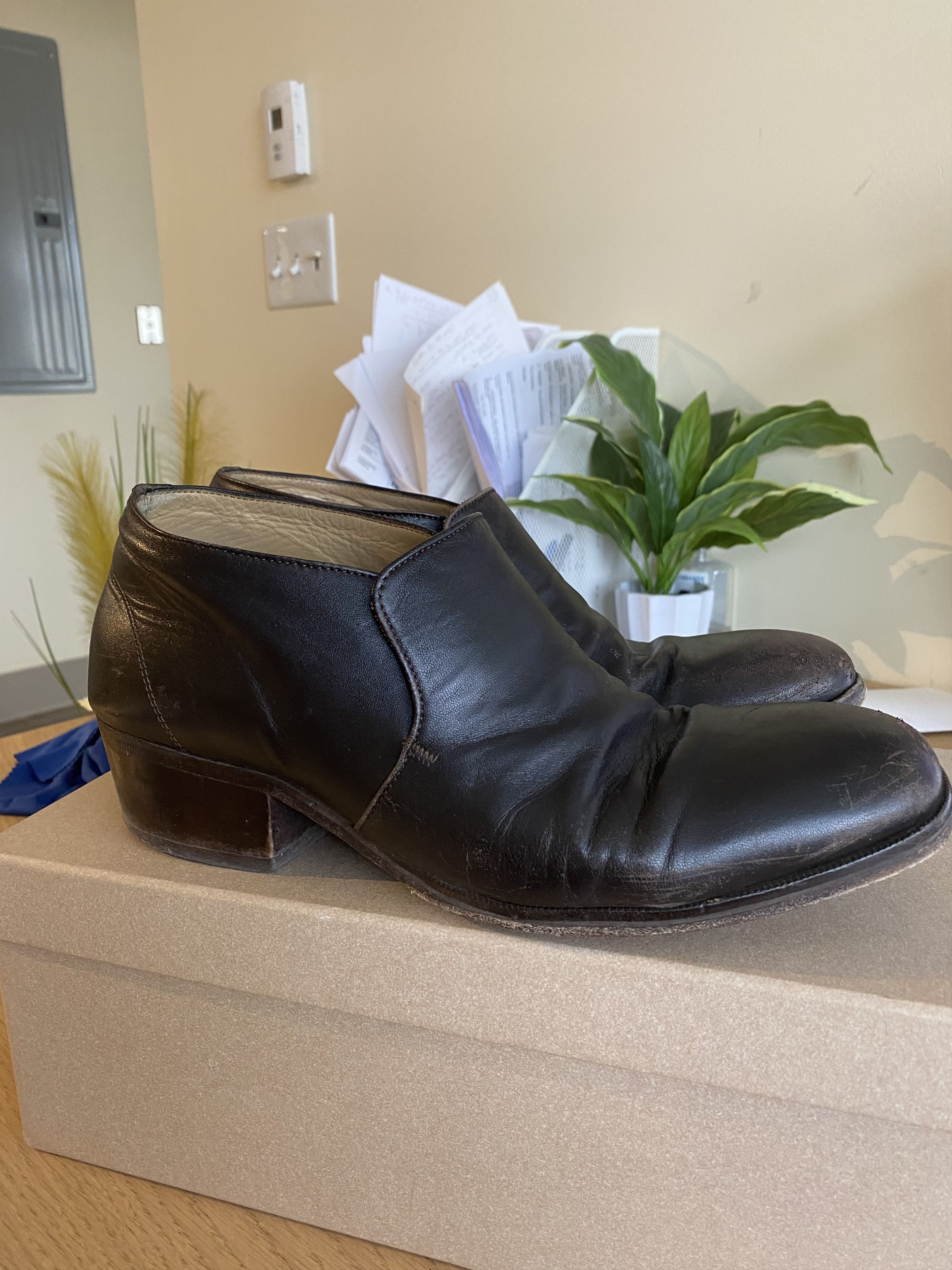 image of Lemaire Low Boot in Brown, Men's (Size 9)