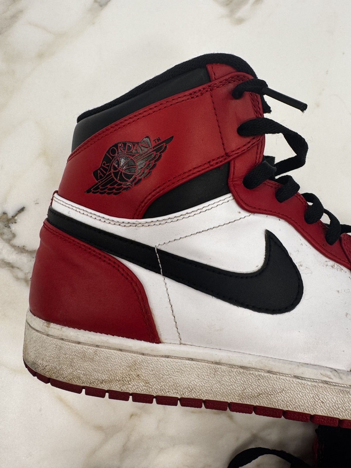 Nike Jordan 1 Chicago Size US 13 / EU 46 - 3 Thumbnail