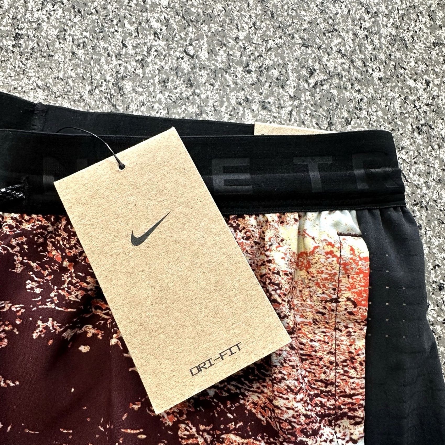 Nike Nike Trail Shorts Running 6” Mens S Brown Dri Fit Lined HV2162-133 AOP Outdoor Size US 29 - 3 Thumbnail