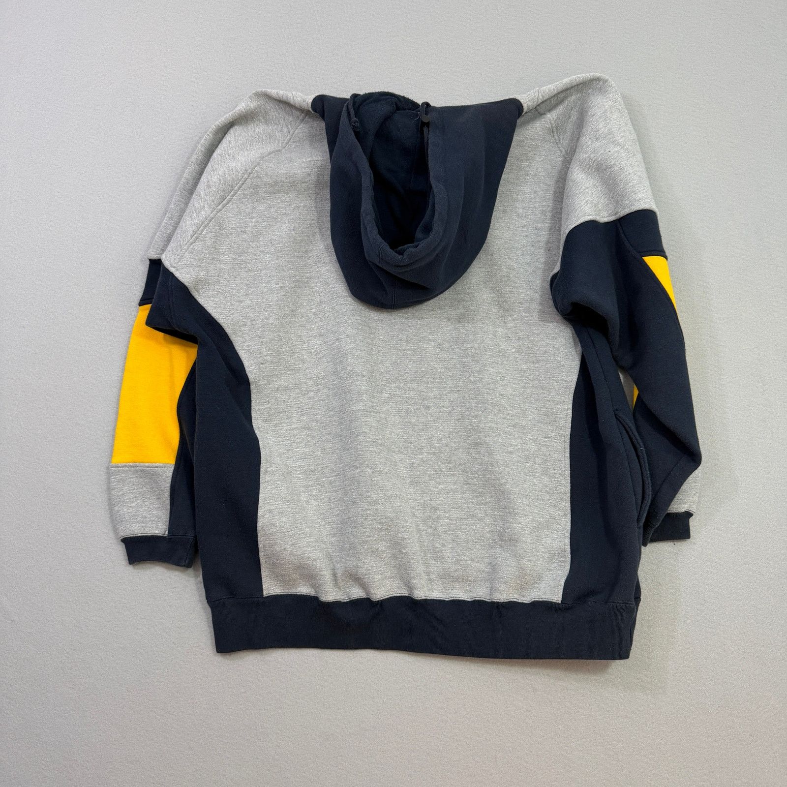 Vintage Vintage Michigan Wolverines Hoodie Men's Extra Large 90s Size US XL / EU 56 / 4 - 5 Thumbnail