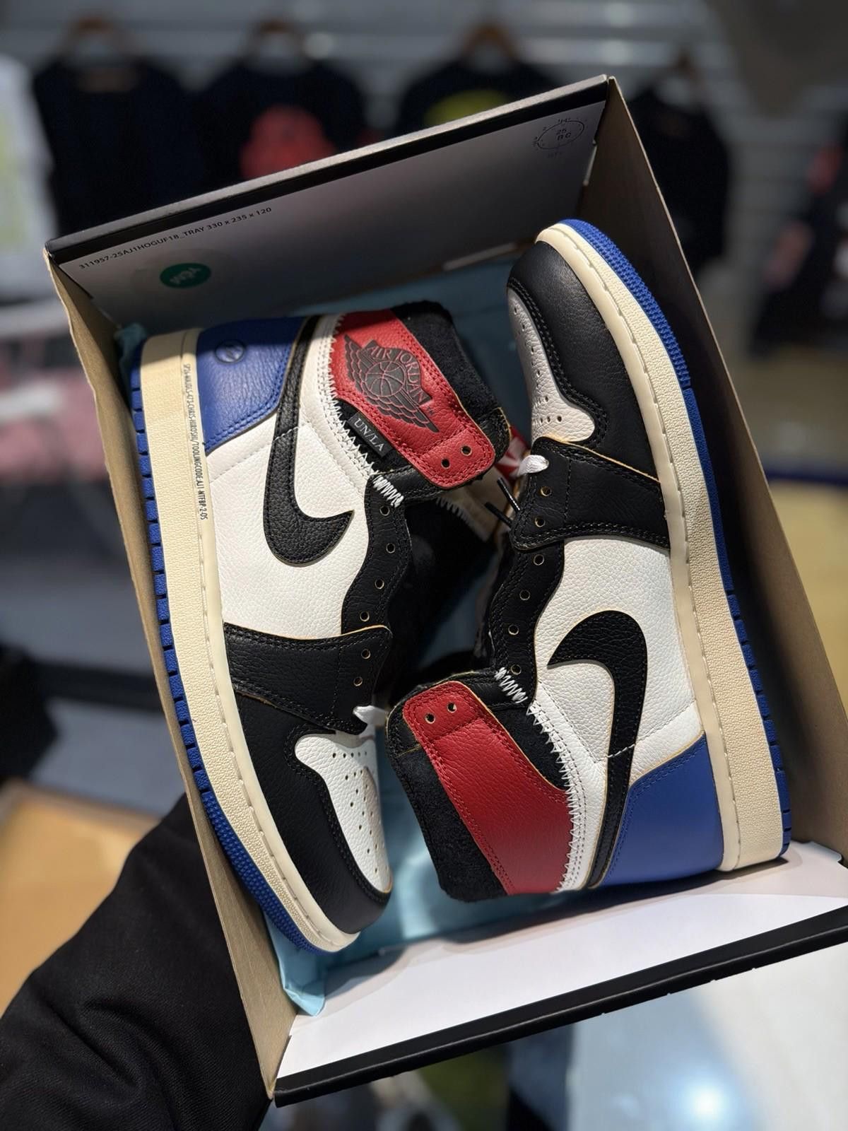 Jordan Brand Air Jordan 1 x Union x Fragment Black and Varsity Red (9.5) Size US 9.5 / EU 42-43 - 12 Thumbnail