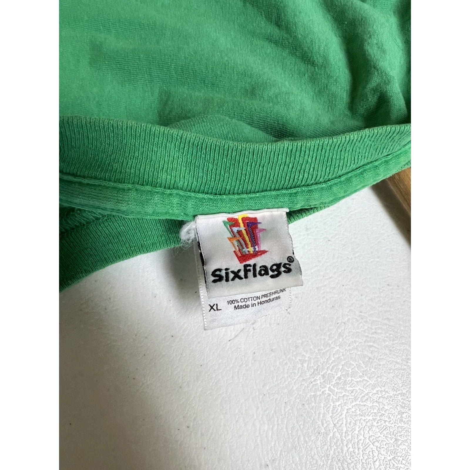 Vintage VINTAGE Six Flags Comet Rollercoaster Woody T-shirt Green Short Sleeve Mens XL Crew Neck Shirt Mens Green 80s 90s Theme Flag Size US XL / EU 56 / 4 - 5 Thumbnail