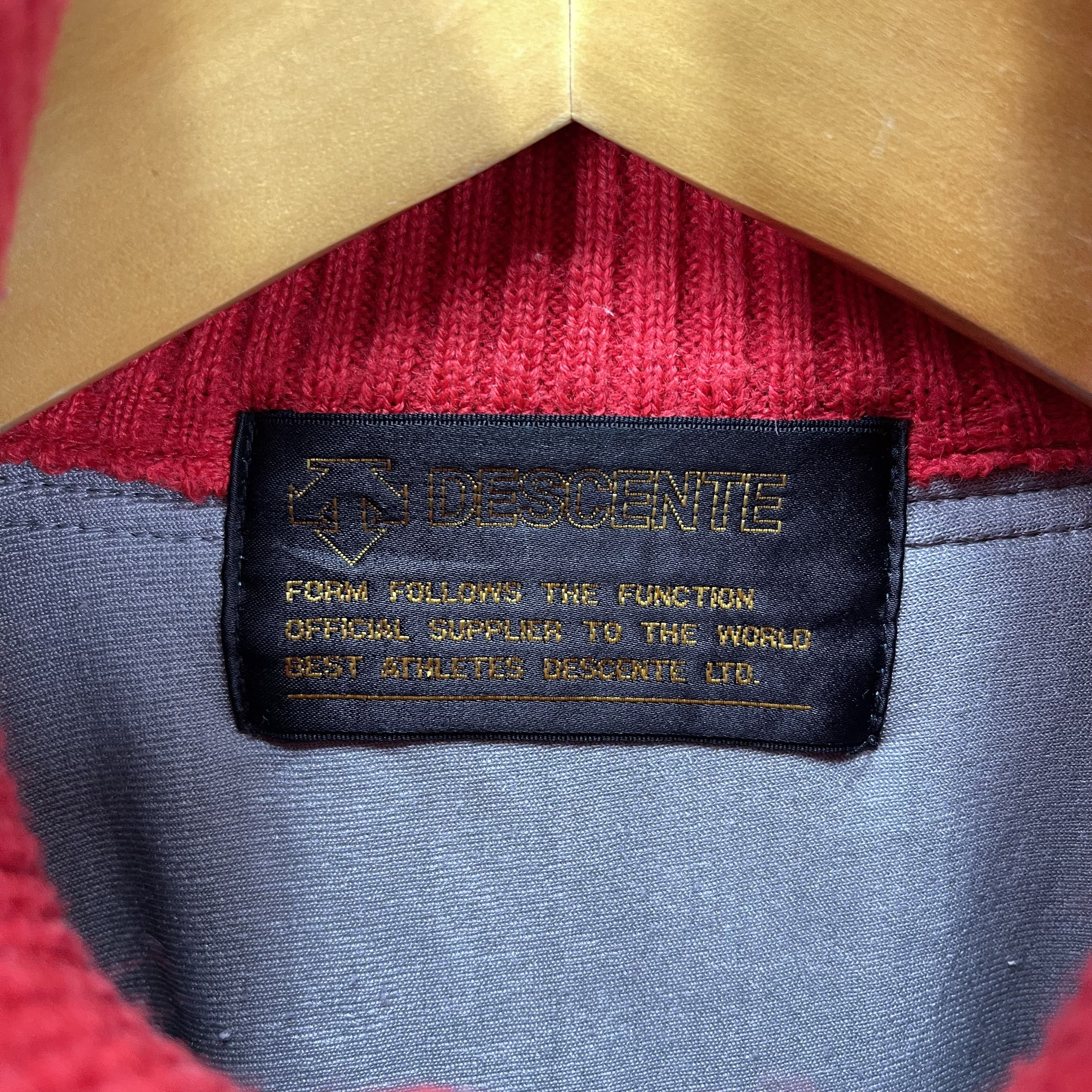 Descente 90s Vintage DESCENTE Acrylic Ski Sweater #1386/AS Size US S / EU 44-46 / 1 - 9 Thumbnail