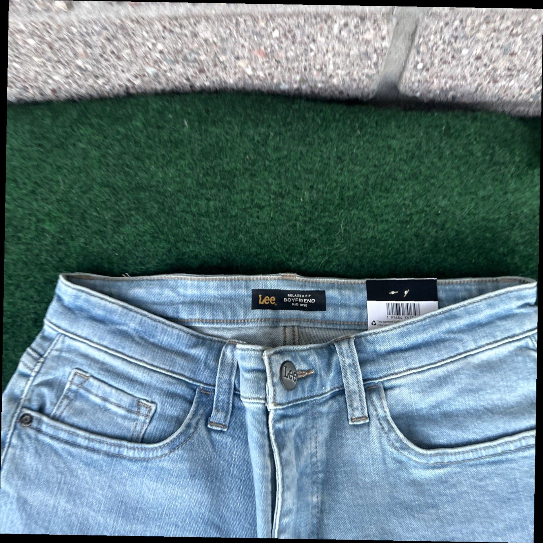 Lee New Lee Women's Modern Midrise Boyfriend Denim Relaxed Jeans Size 6 Size 28" / US 6 / IT 42 - 2 Thumbnail