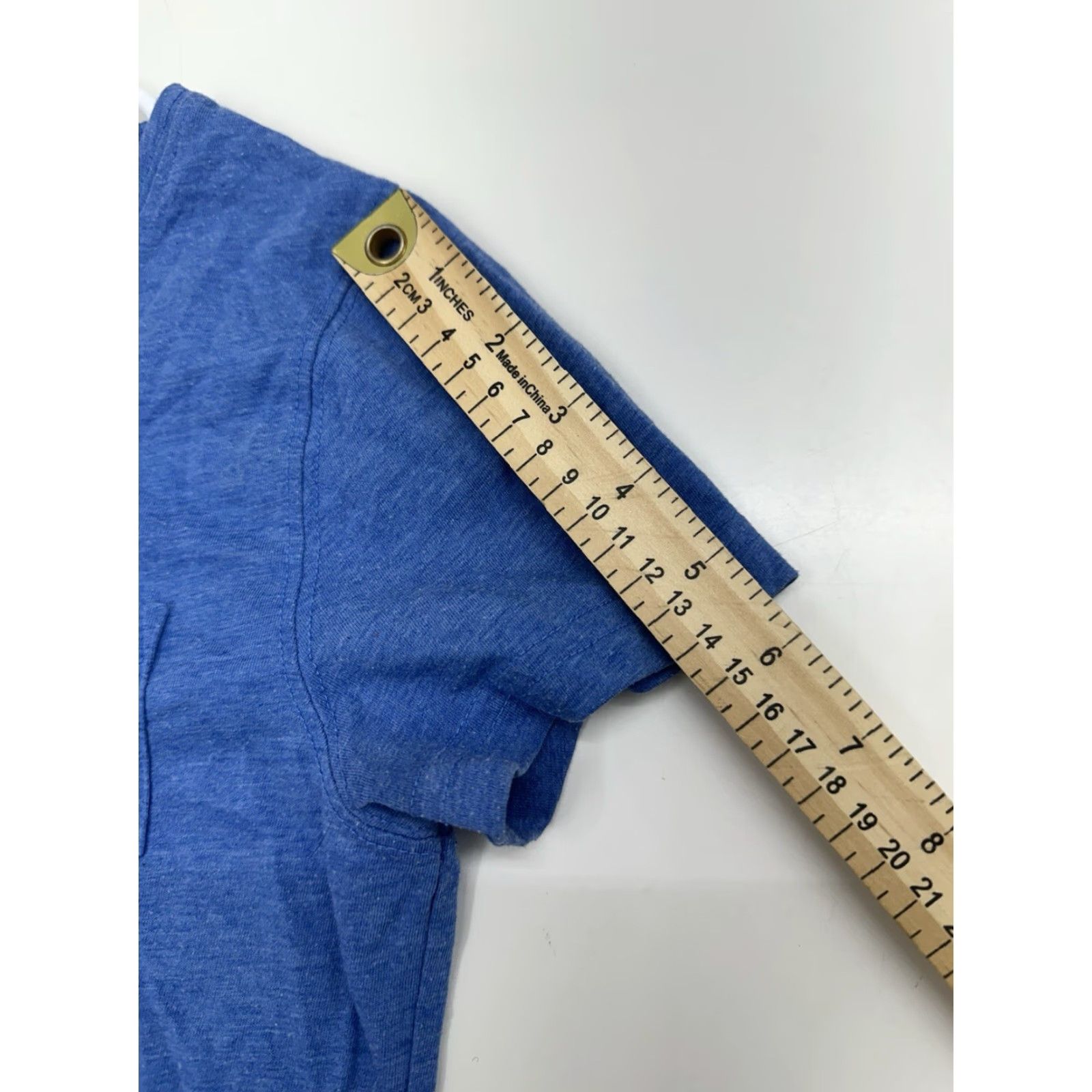 Vineyard Vines Vineyard Vines T-Shirt Womens XS Blue Short Sleeve Graphic Logo Regular Shirt Womens XS Blue Short Sleeve Graphic Logo Size XS / US 0-2 / IT 36-38 - 7 Thumbnail
