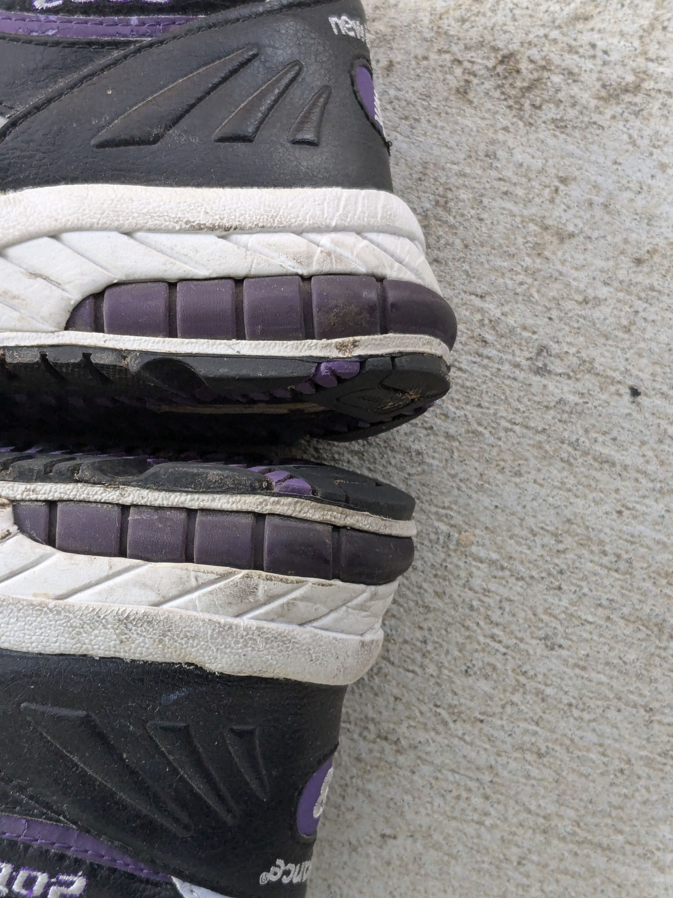 New Balance New Balance 2000 Black Purple 11.5 D Leather Low Tops Size US 11.5 / EU 44-45 - 8 Thumbnail