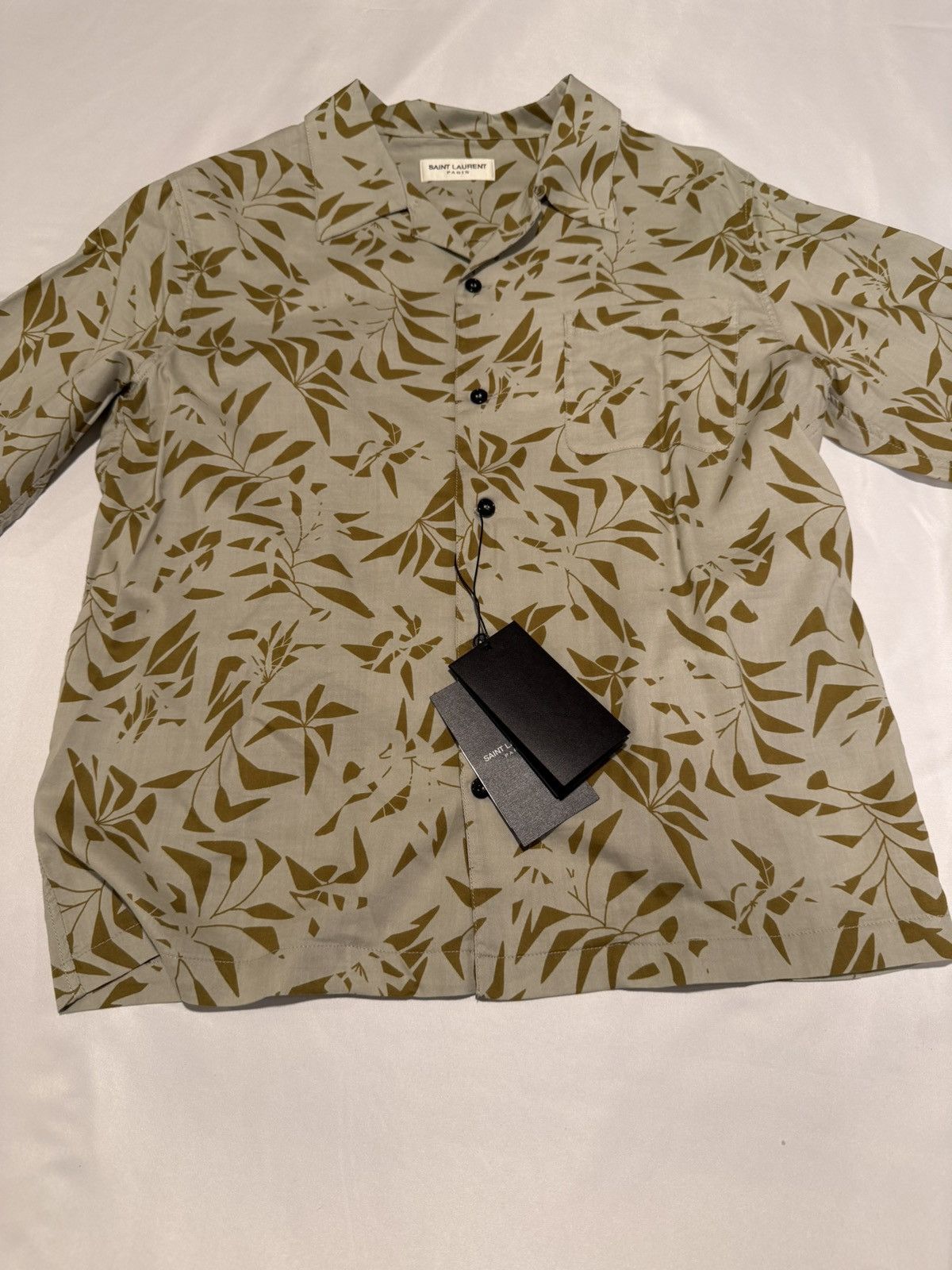 Saint Laurent Paris Saint Laurent men Hawaiian shirt. S. $890 Size US S / EU 44-46 / 1 - 2 Thumbnail