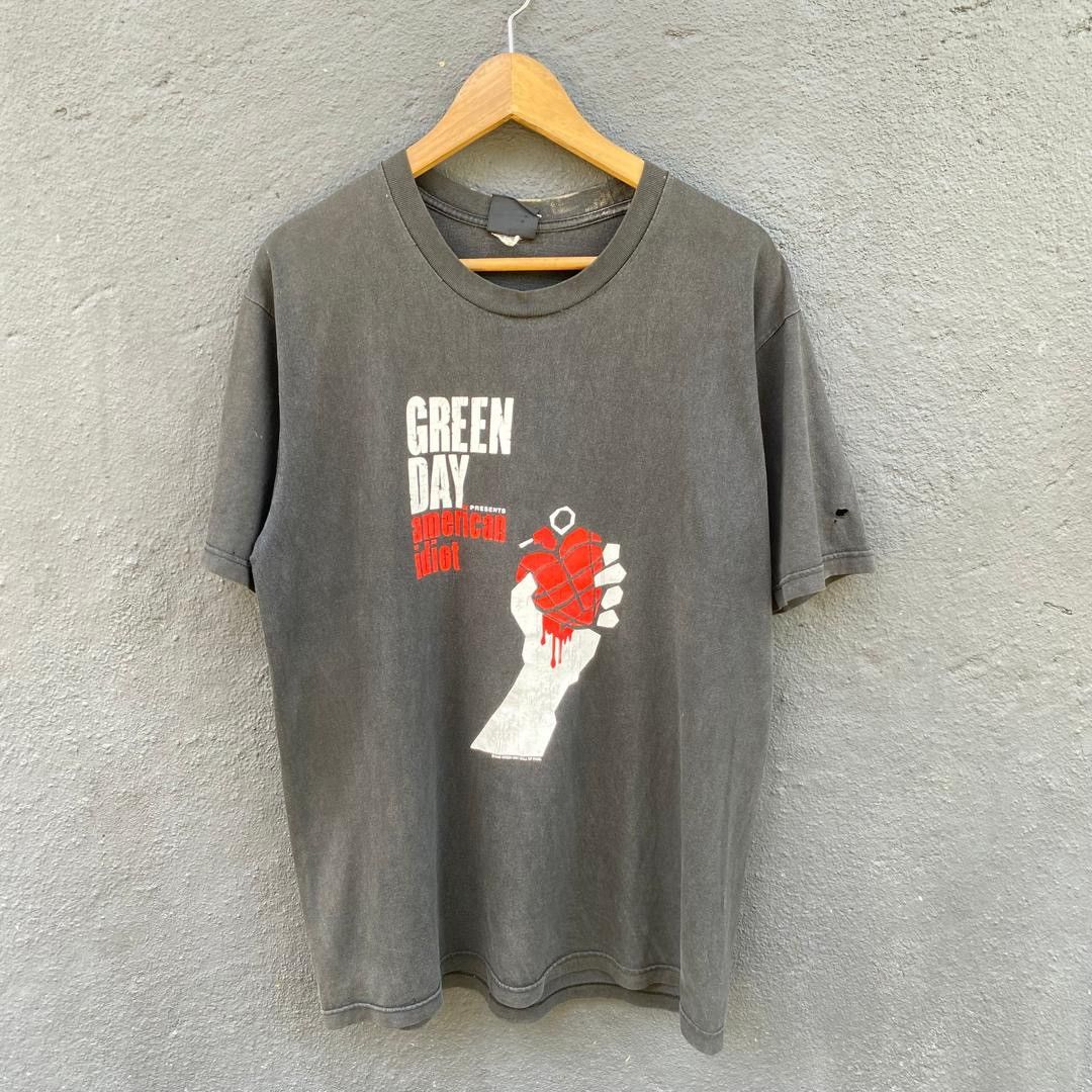 Band Tees Thrashed Faded Green Day Band Tee Size US L / EU 52-54 / 3 - 1 Thumbnail