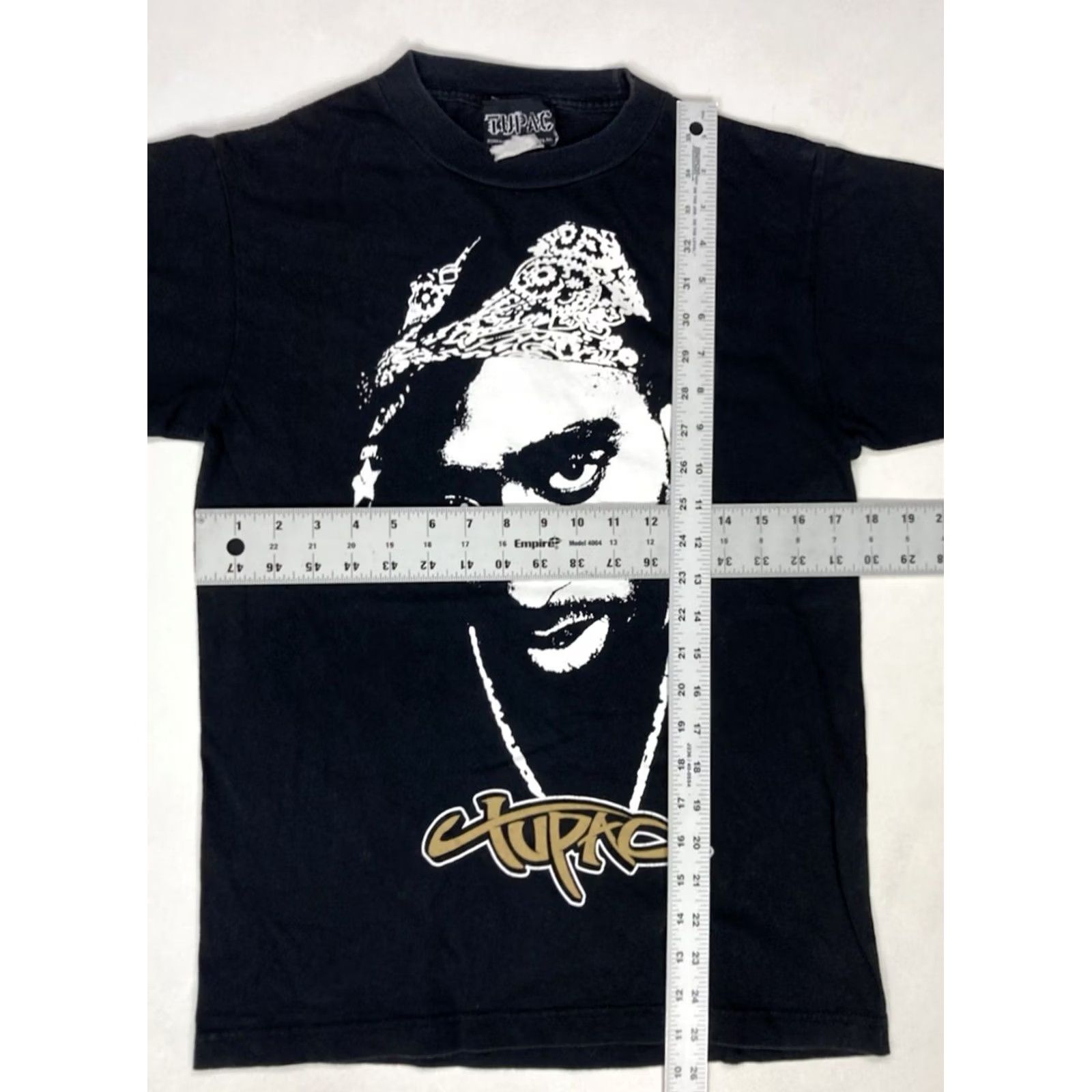 Vintage VINTAGE 2pac Tupac Shakur 2006 Graphic T-shirt Women Small Black Music Shirt XS? Size S / US 4 / IT 40 - 5 Thumbnail