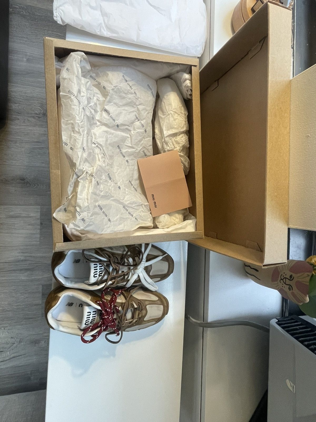 Miu Miu × New Balance Miu Miu x New Balance Brown low-top Size US 5.5 / IT 35.5 - 1 Thumbnail