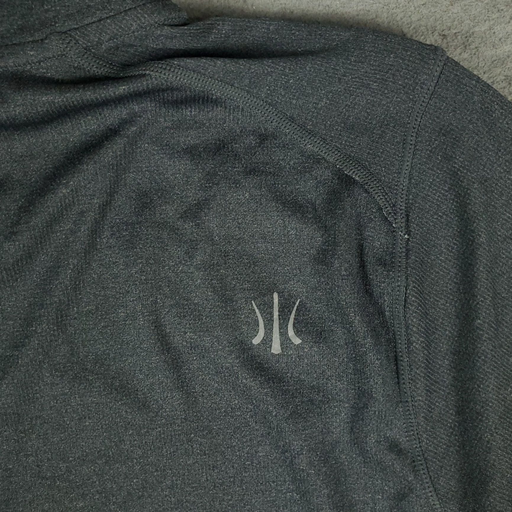 Rhone Rhone Mens Medium Gray Lightweight 1/4 Zip Up Pullover Sweater Shirt Size US M / EU 48-50 / 2 - 5 Thumbnail