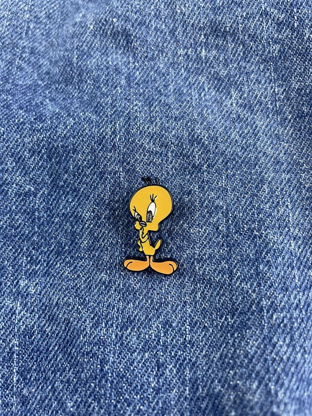 Other Tweety Bird Enamel Pin Size ONE SIZE - 1 Thumbnail