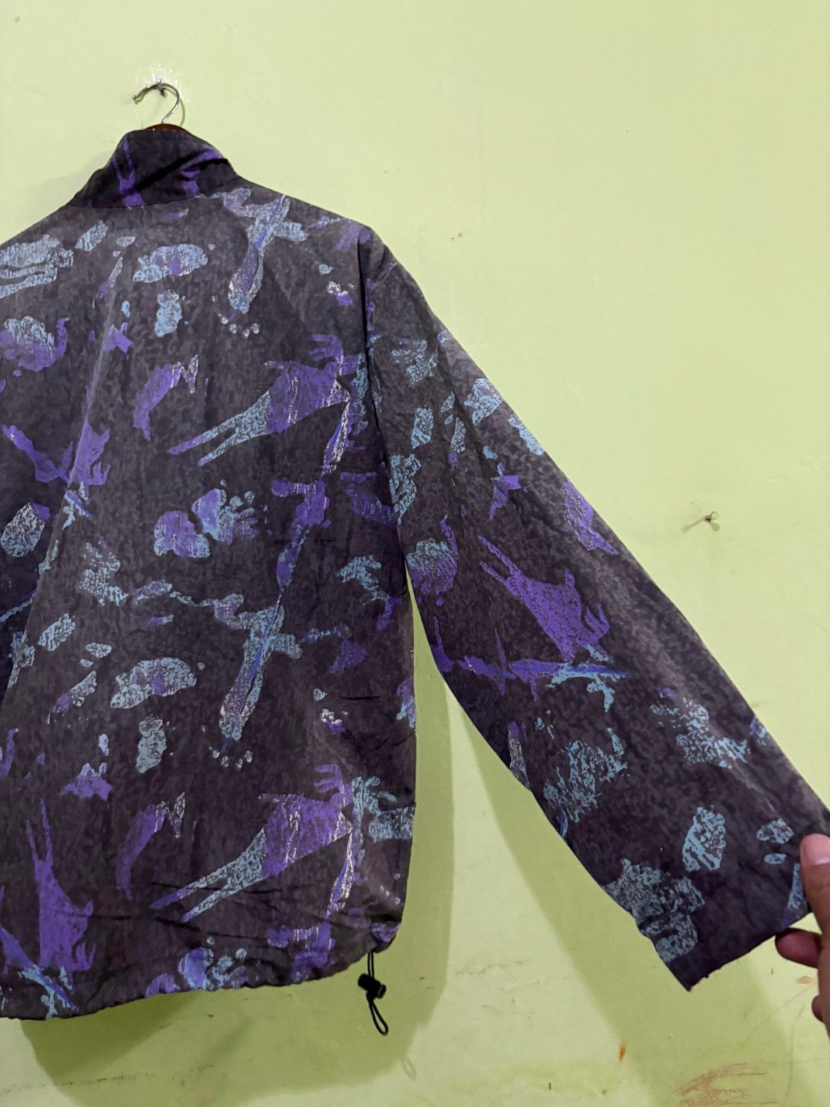 The North Face × Vintage VTG The North Face Light Jacket Abstract Art Design Size US M / EU 48-50 / 2 - 9 Thumbnail