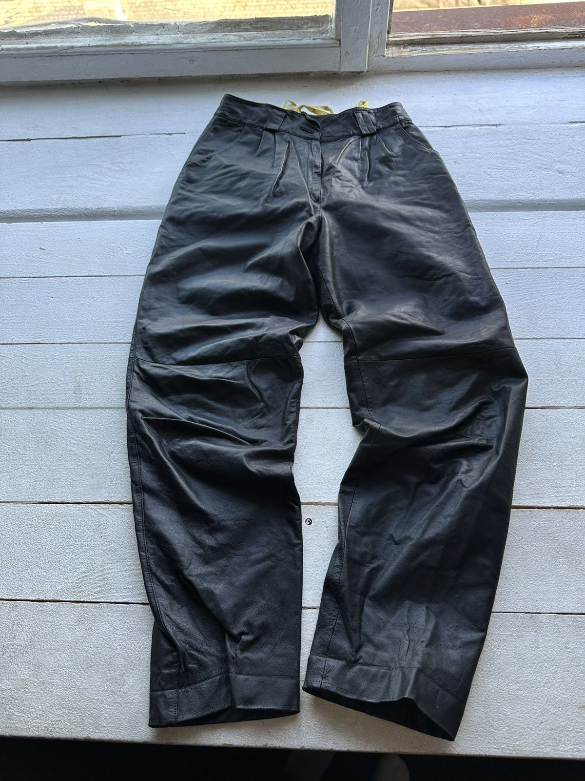 Leather 🚨Vintage leather pants motorcycles Black LUXURY Y2K Size 26" / US 2 / IT 38 - 1 Thumbnail