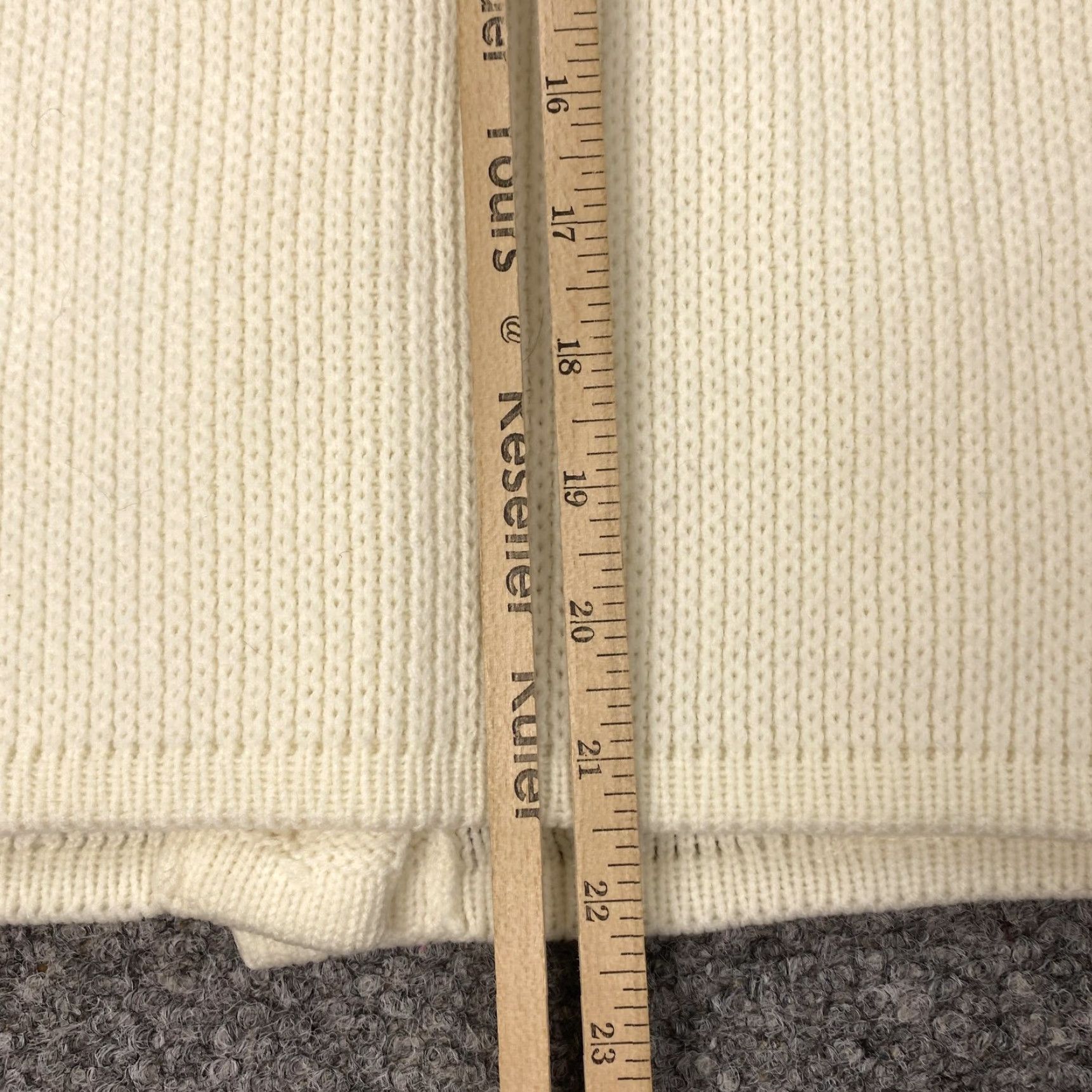 Vintage VINTAGE Knit Sweater Womens Medium Leaf Pattern Button Front Pockets 90s Cardigan Ivory Off-White Mens Womens Girls Boys Size M / US 6-8 / IT 42-44 - 7 Thumbnail