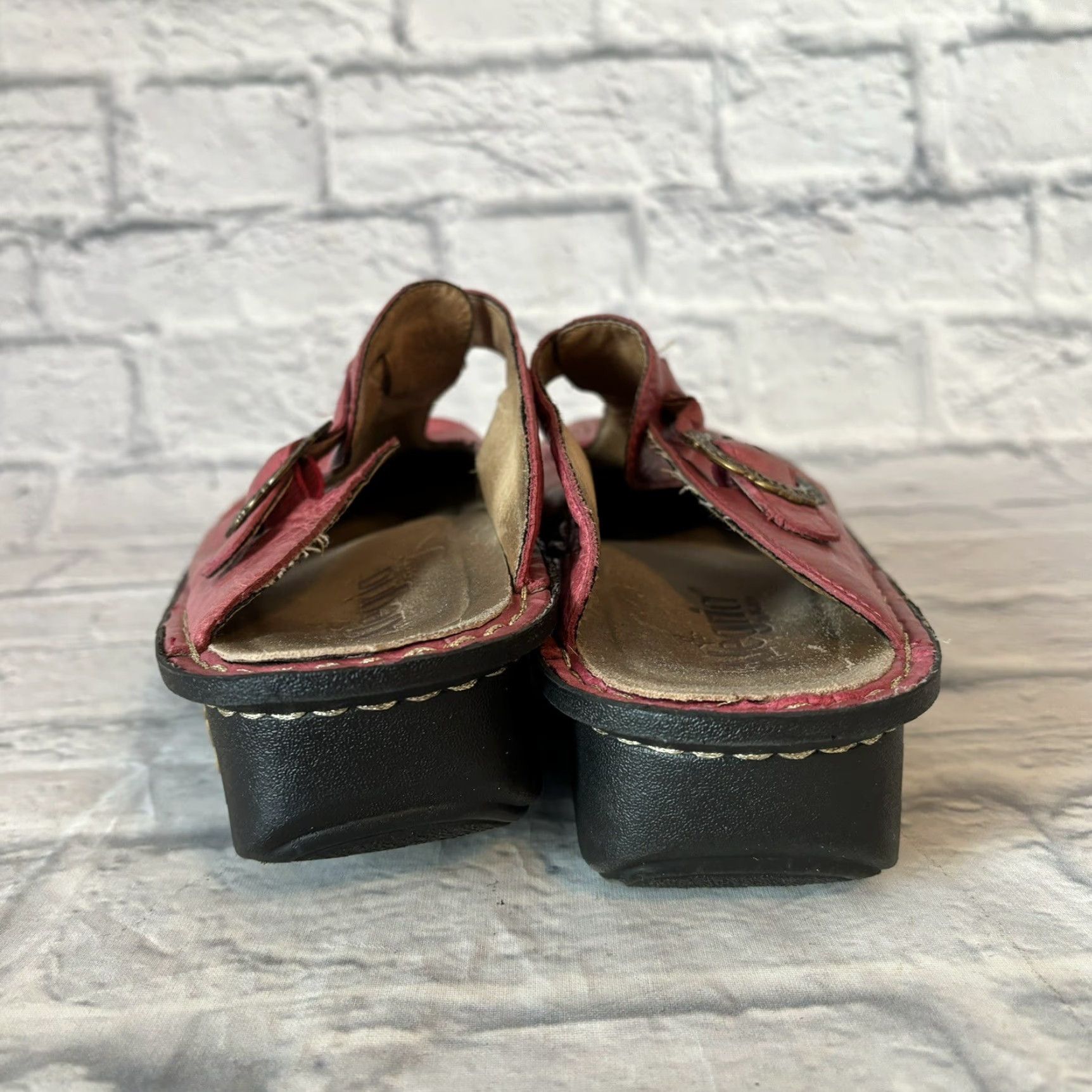 Vintage Alegria Pink Slide Sandals Women’s Size 40 ALG-535 Floral Buckle Leather Clog Size US 10 / IT 40 - 5 Thumbnail
