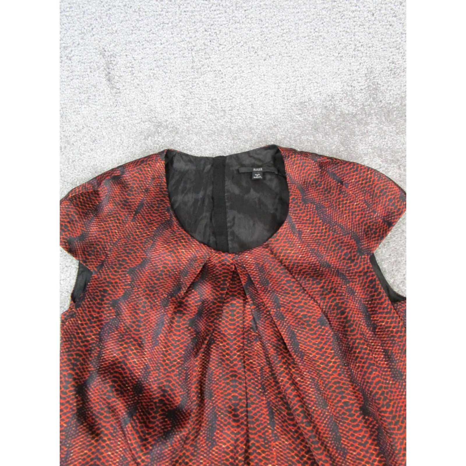 Vintage Hugo Boss Dress Womens 2 Red Satin Silk Knee Length A-Line Pencil Sheath 100% Silk Size XS / US 0-2 / IT 36-38 - 2 Thumbnail