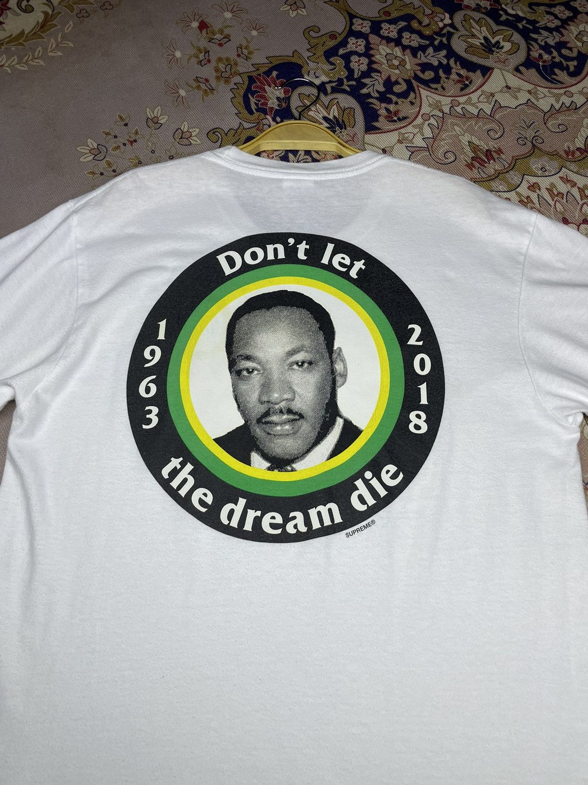 Supreme Supreme MKL”Dont Let the Dream Die” tee Size US M / EU 48-50 / 2 - 9 Thumbnail