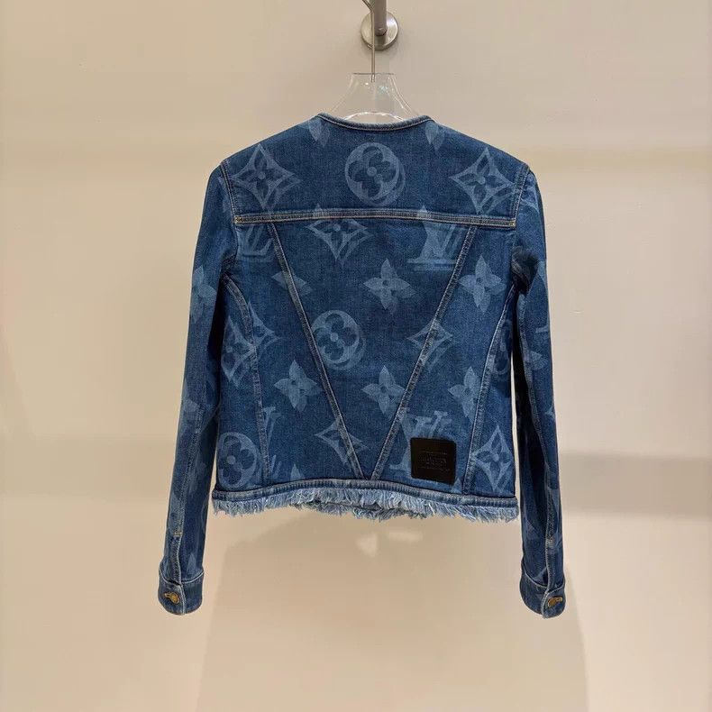 Louis Vuitton Louis Vuitton Cotton presbyopic full print collarless frin Size S / US 4 / IT 40 - 2 Thumbnail