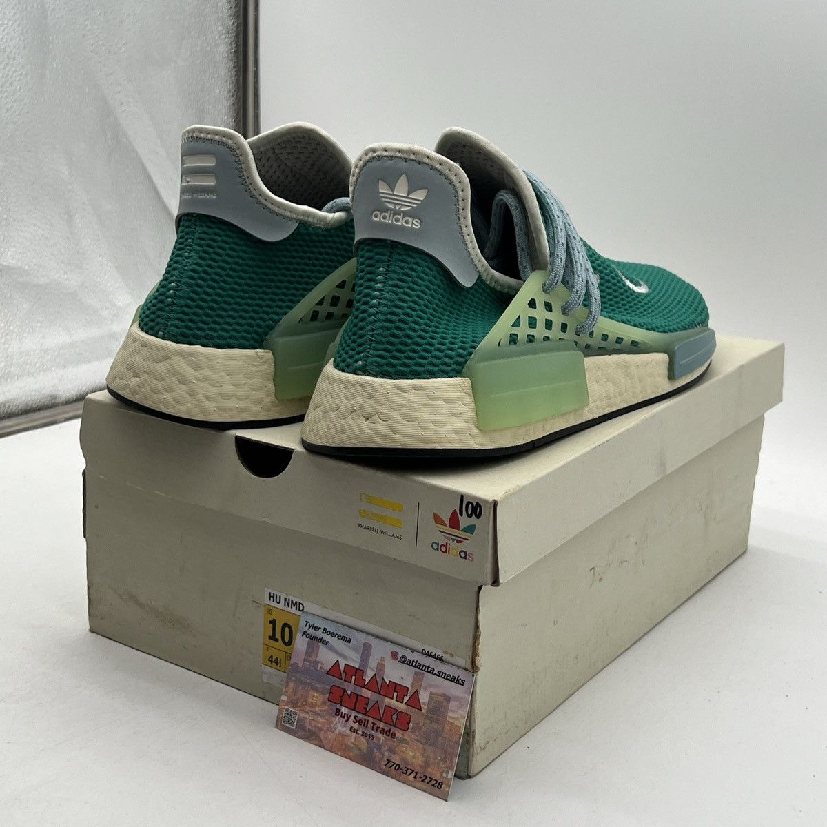 Adidas Pharrell x NMD human race dash green Size US 10.5 / EU 43-44 - 4 Thumbnail