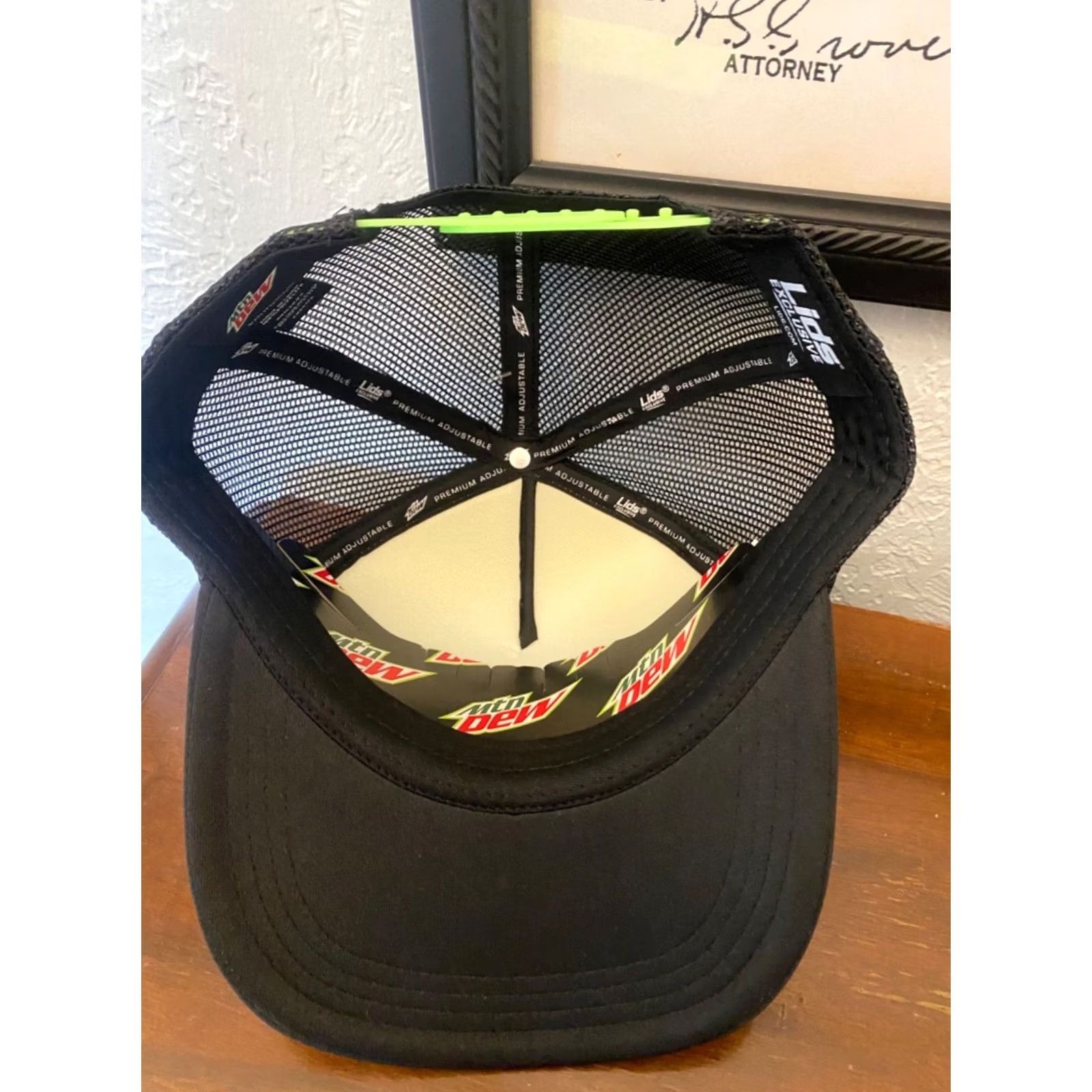 Lids VINTAGE? No. Size ONE SIZE - 4 Thumbnail