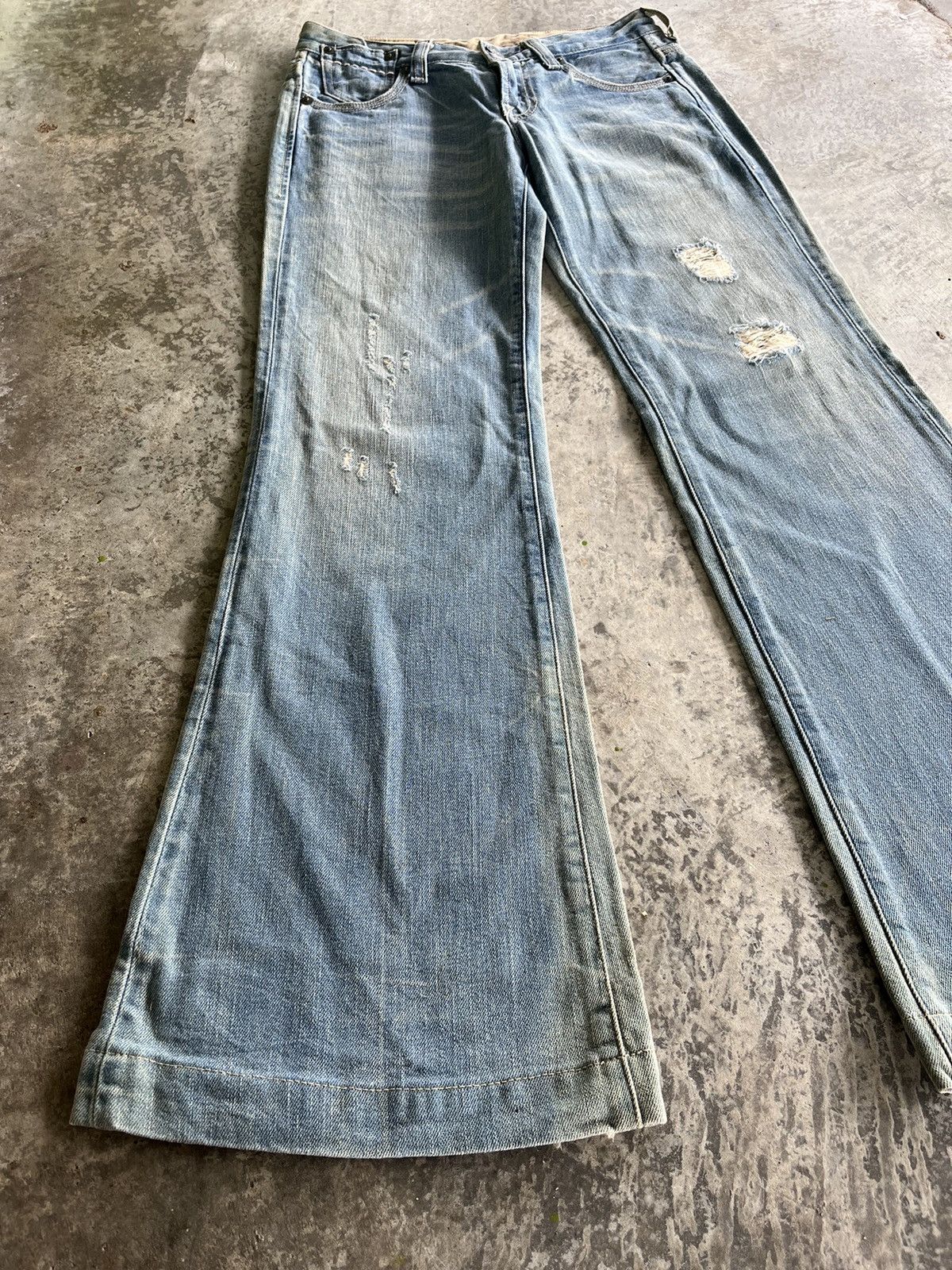 Hysteric Glamour × Levi's × Vintage Flare Distressed Levis Denim Size US 29 - 7 Thumbnail