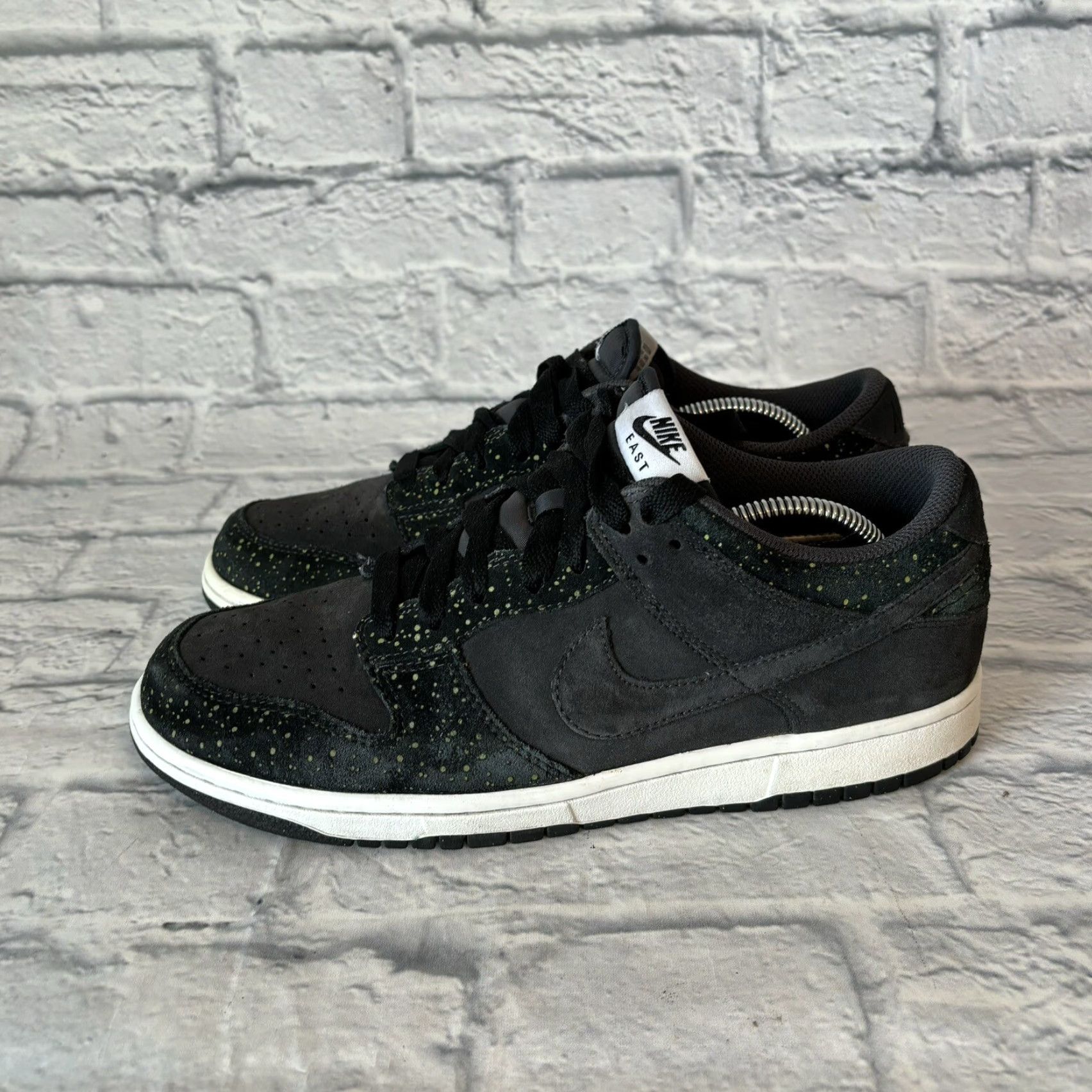 Nike Nike Dunk Low Shoes Men 9.5 Black Speckled Leather Suede 304714 992 Sneaker Low Top Size US 9 / EU 42 - 6 Thumbnail